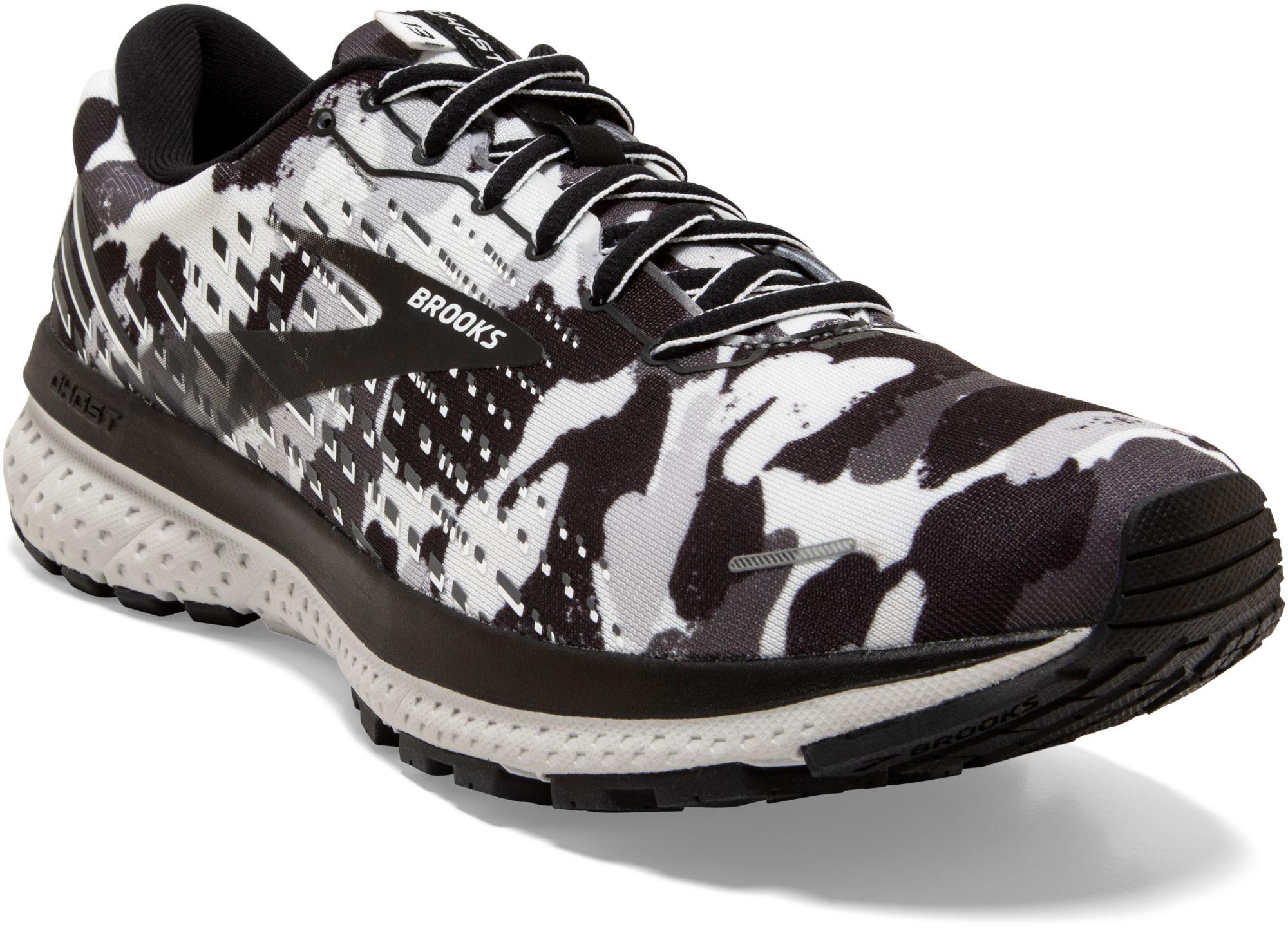 brooks camo shoes