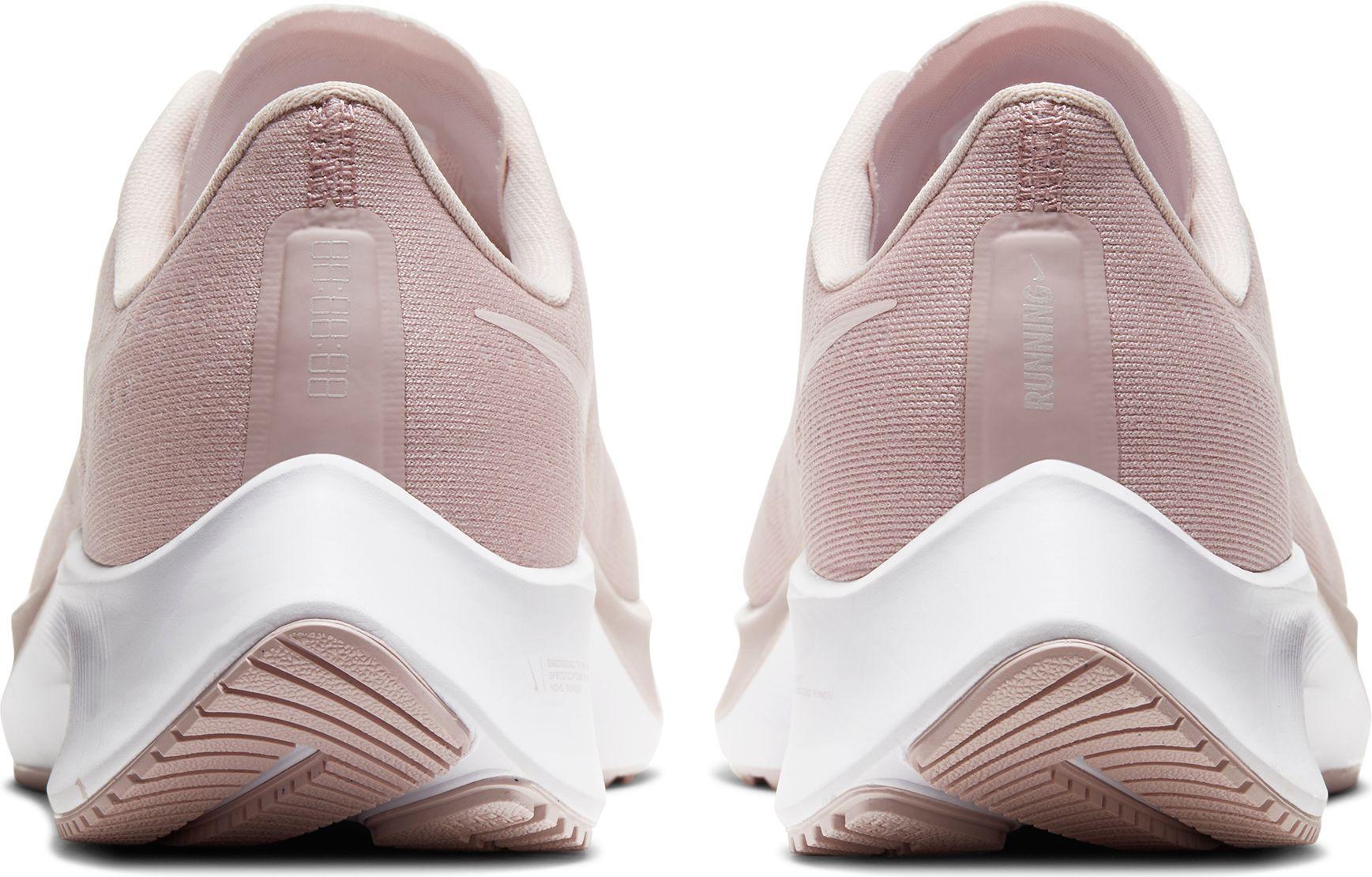 Nike Air Zoom Pegasus 37 Running Shoe 