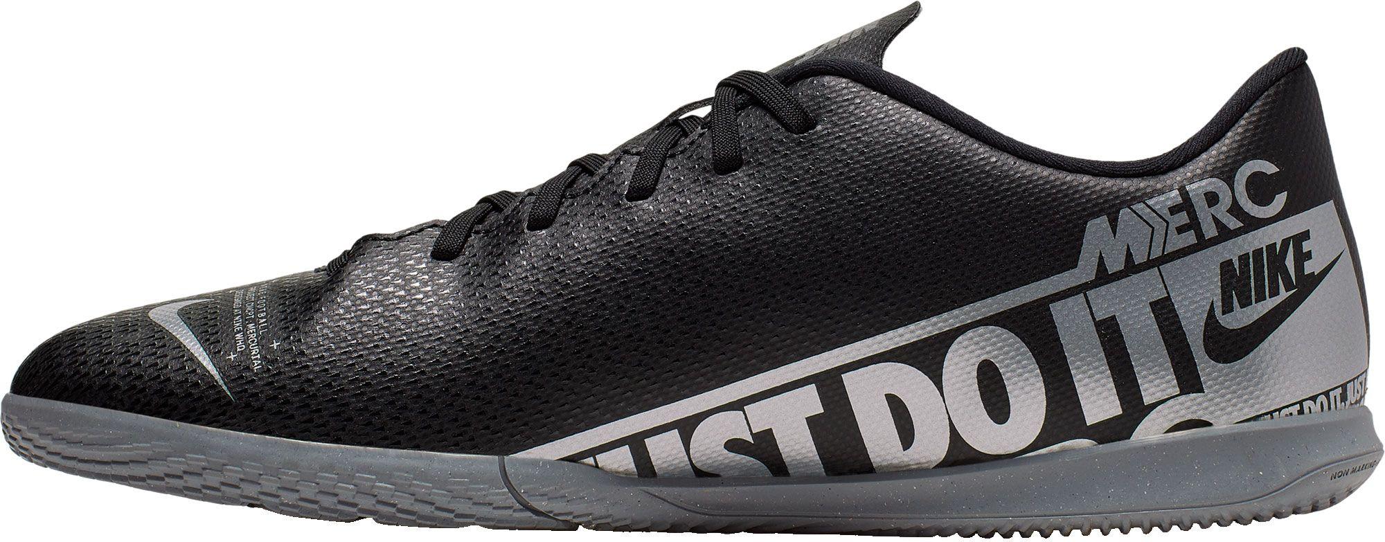 Nike Synthetic Mercurial Vapor 13 Club Indoor Soccer Shoes In