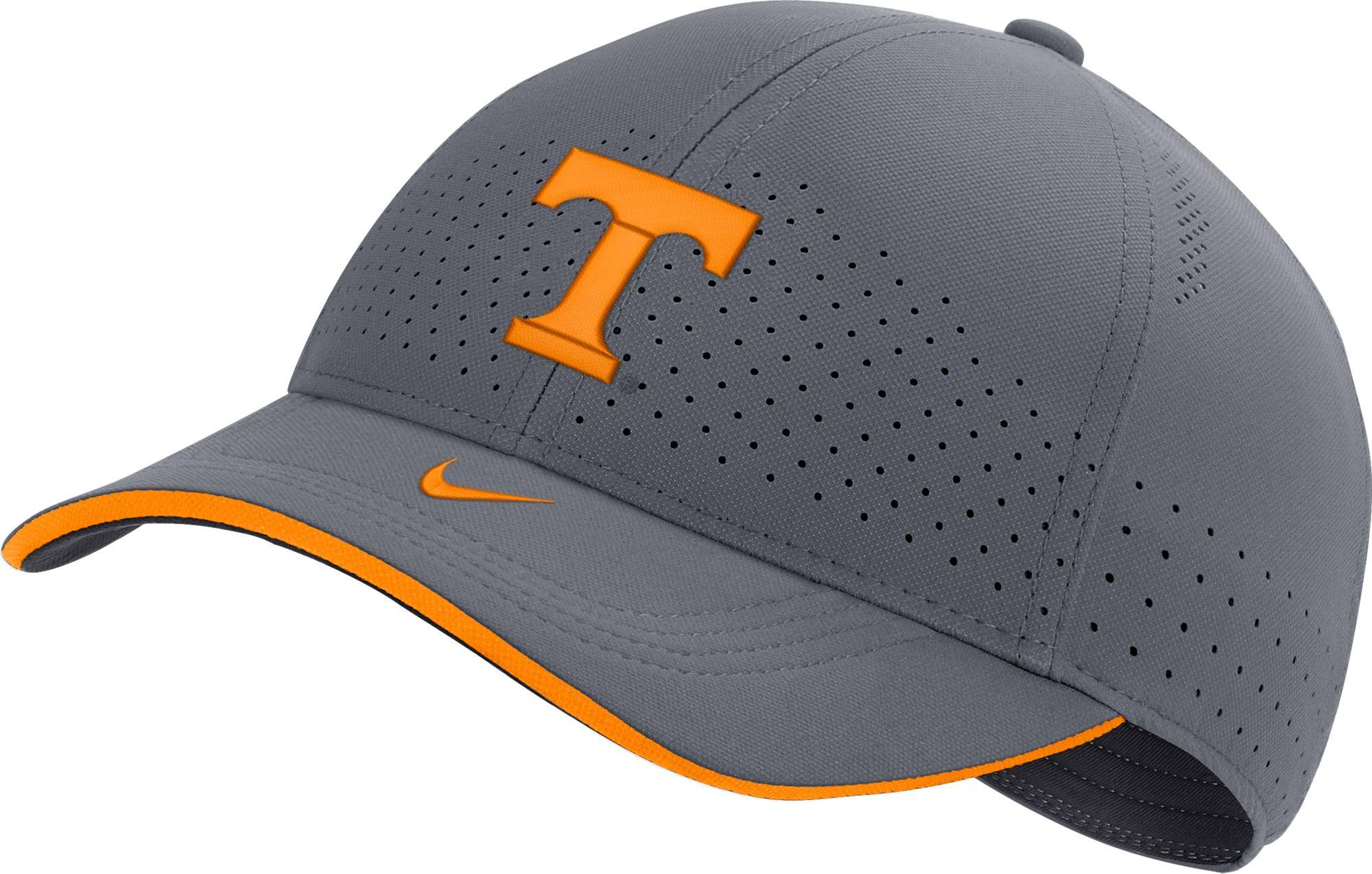 nike tn cap