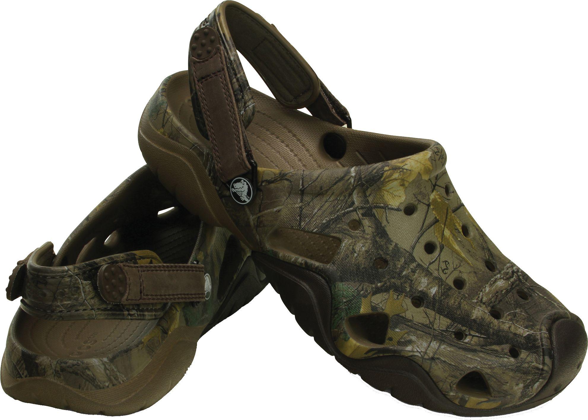 crocs swiftwater realtree xtra clog