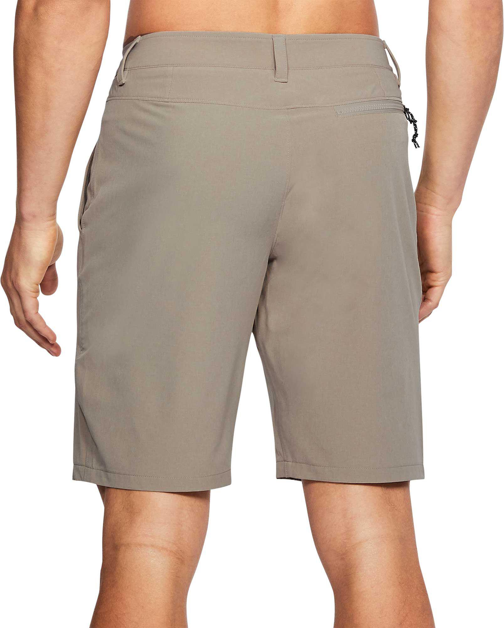 ua mantra shorts
