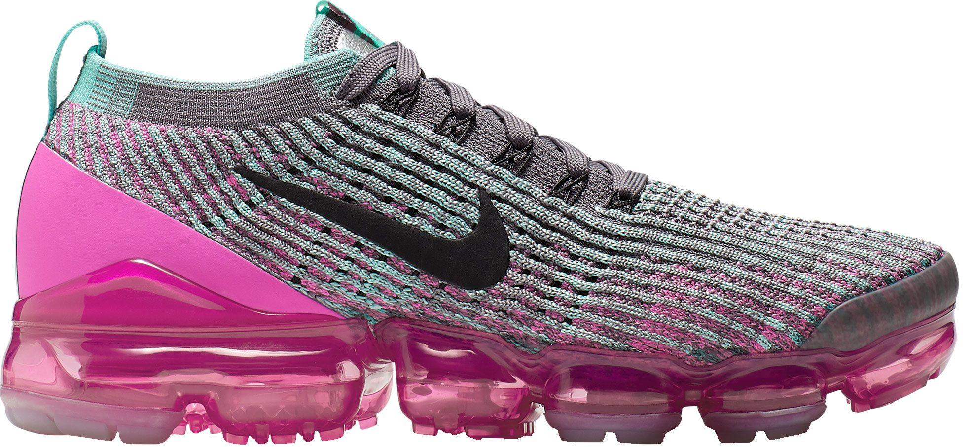do nike vapormax flyknit 3 run small