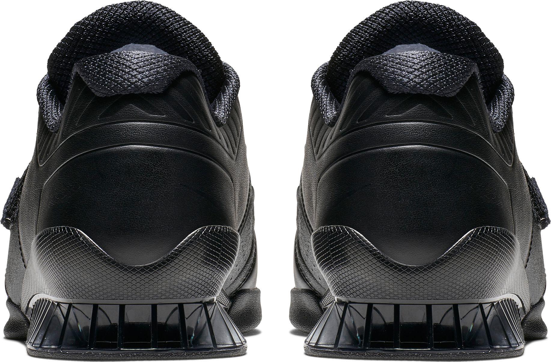 nike men's romaleos 3.5 weightlifting shoes