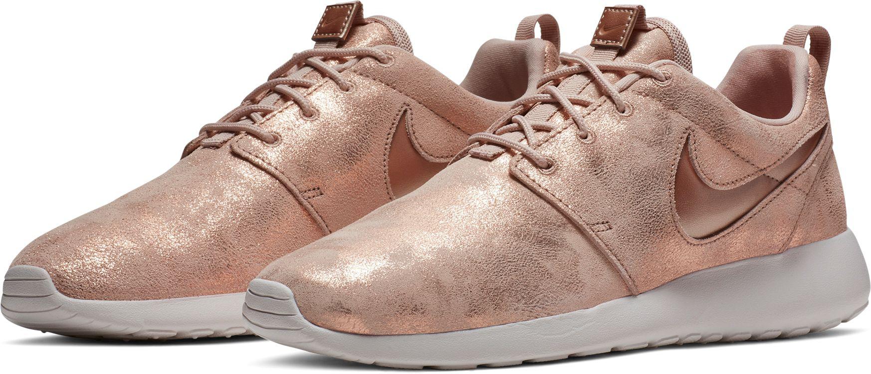 nike roshe one preschool Cinosural International School