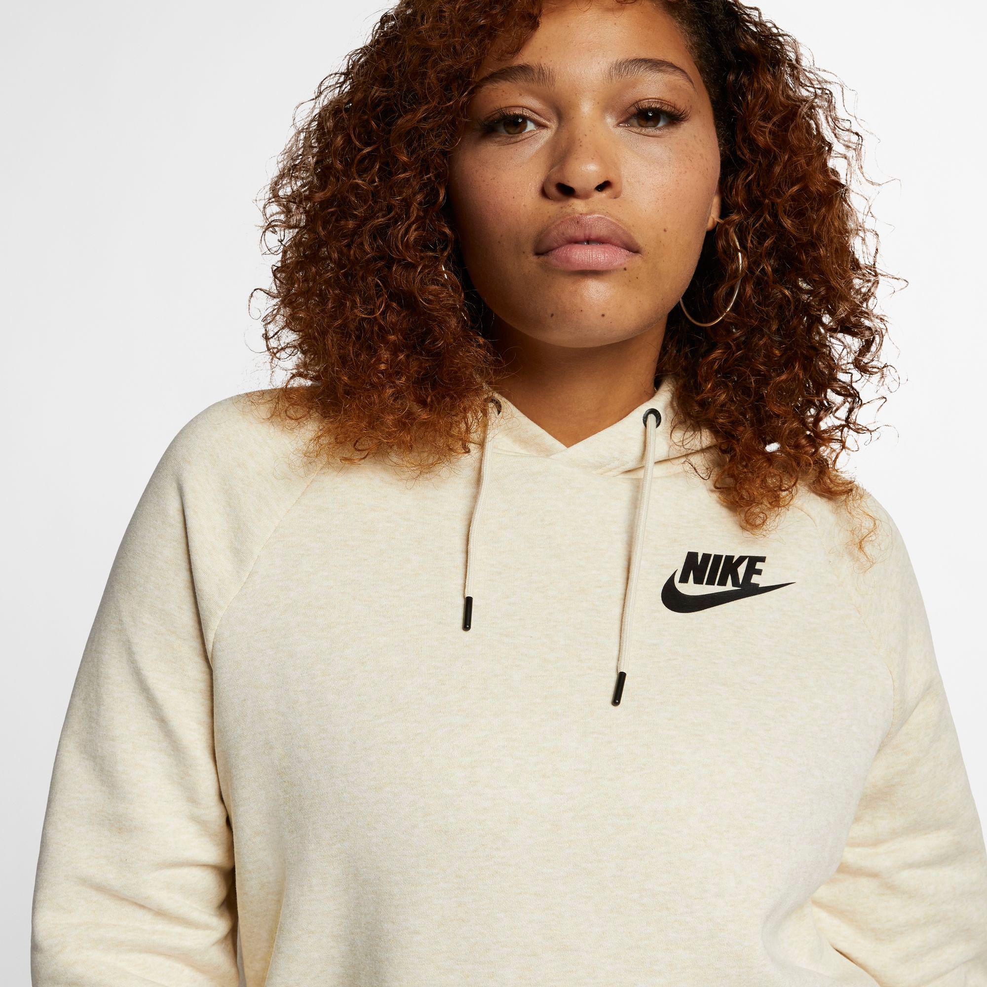 nike women's plus size sportswear rally hoodie