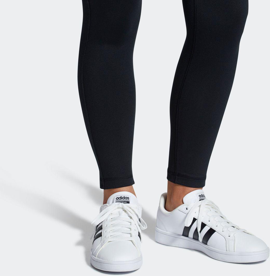 adidas cloudfoam advantage white