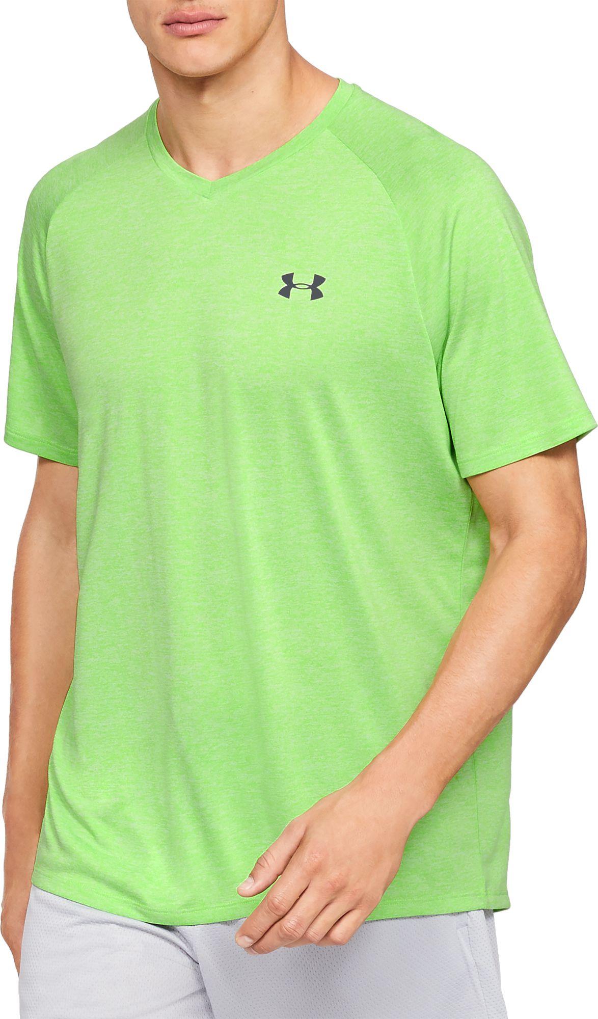 Under Armour Men's V Neck T Shirts : Under Armour Men's Threadborne Siro V-Neck Twist Print T ... : Under armour™ logo at the left chest.