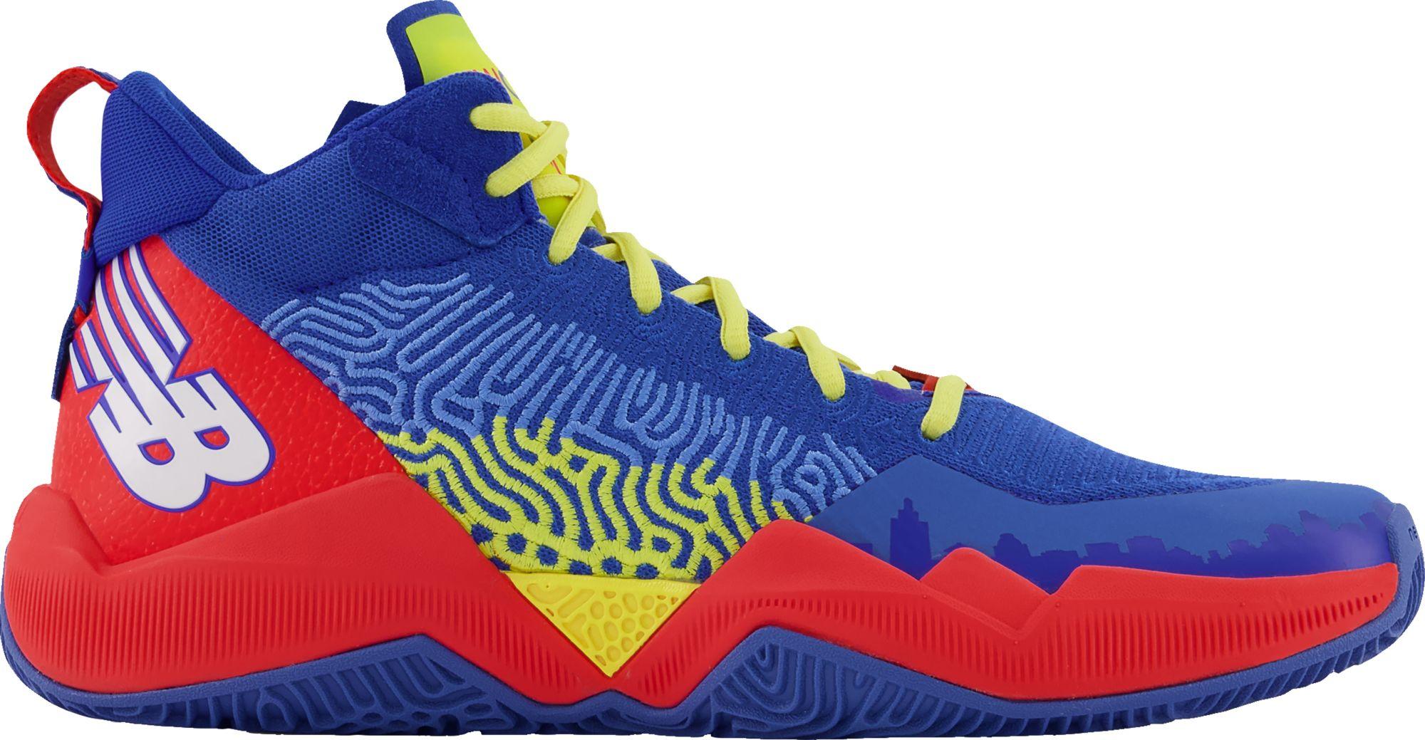 Basketball Shoes in Blue 
