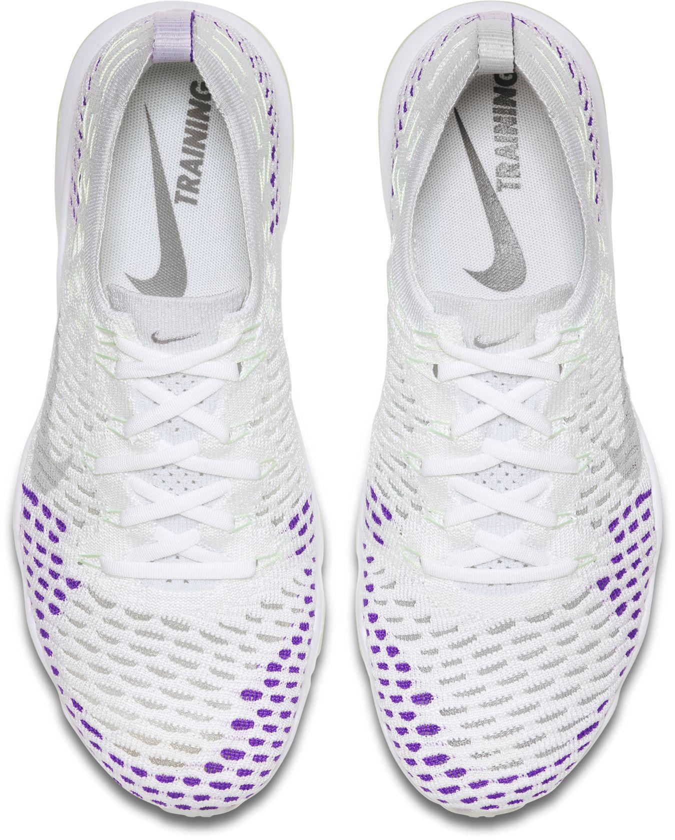 nike fearless together