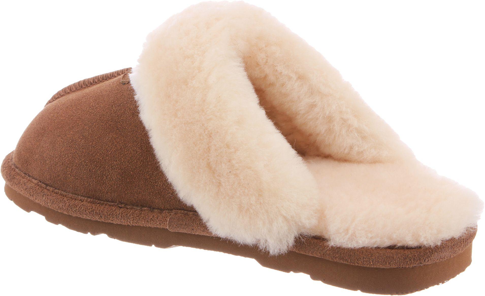 BEARPAW Suede Fiona Slippers in Brown 