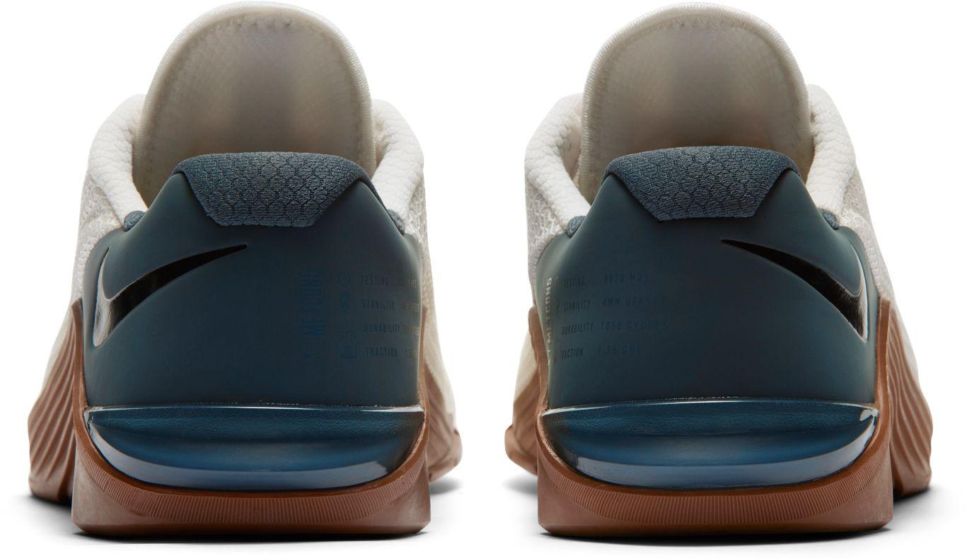 nike metcon wide feet