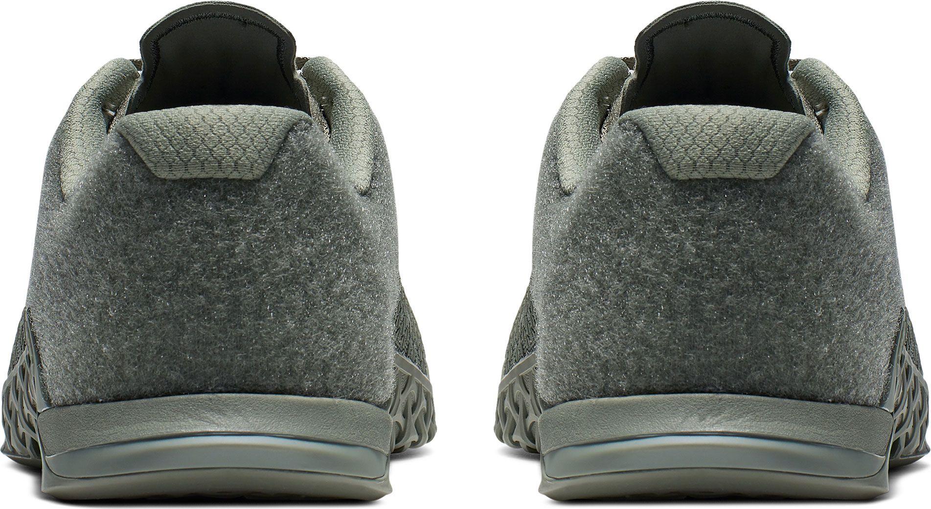 nike metcon 4 xd patch black