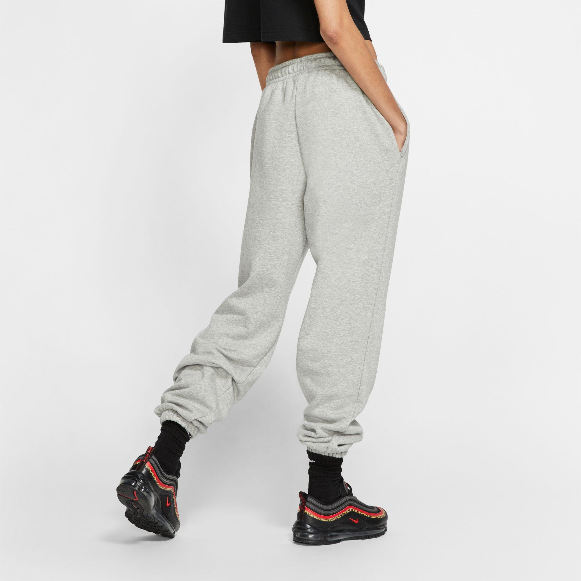 nike sportswear essential fleece pants grey
