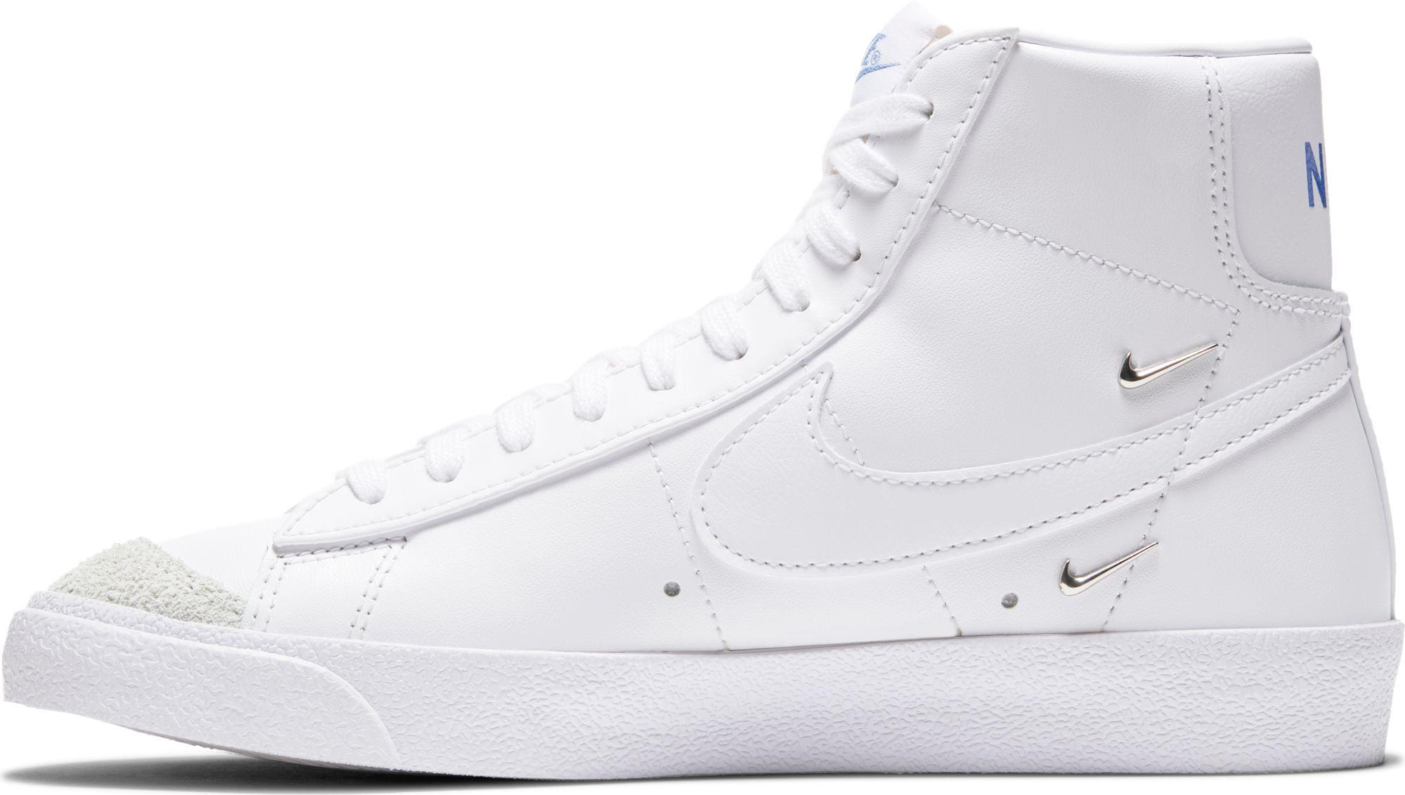 Nike Suede Blazer Mid '77 Se Shoes in White - Lyst