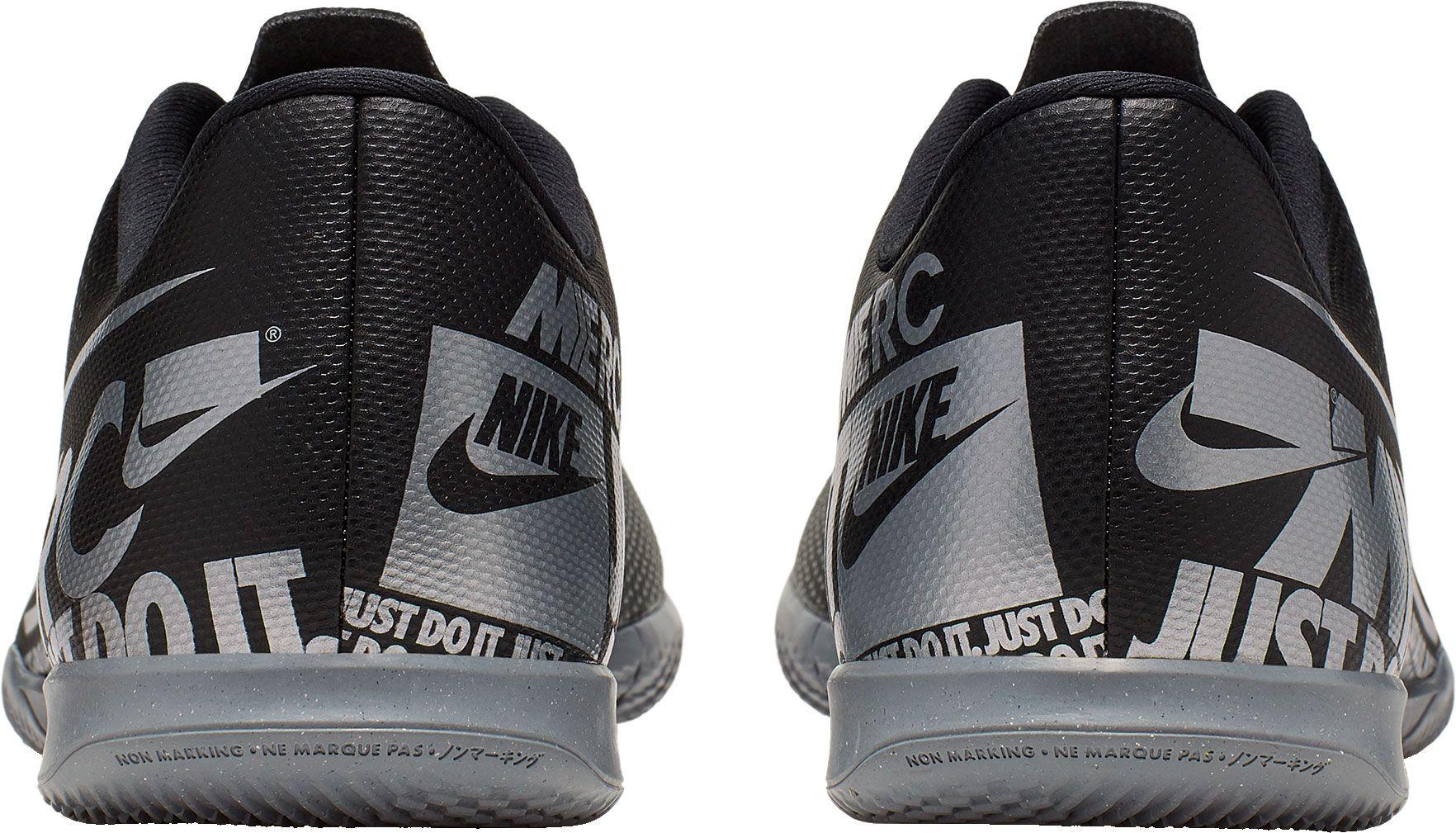 Nike Synthetic Mercurial Vapor 13 Club Indoor Soccer Shoes In