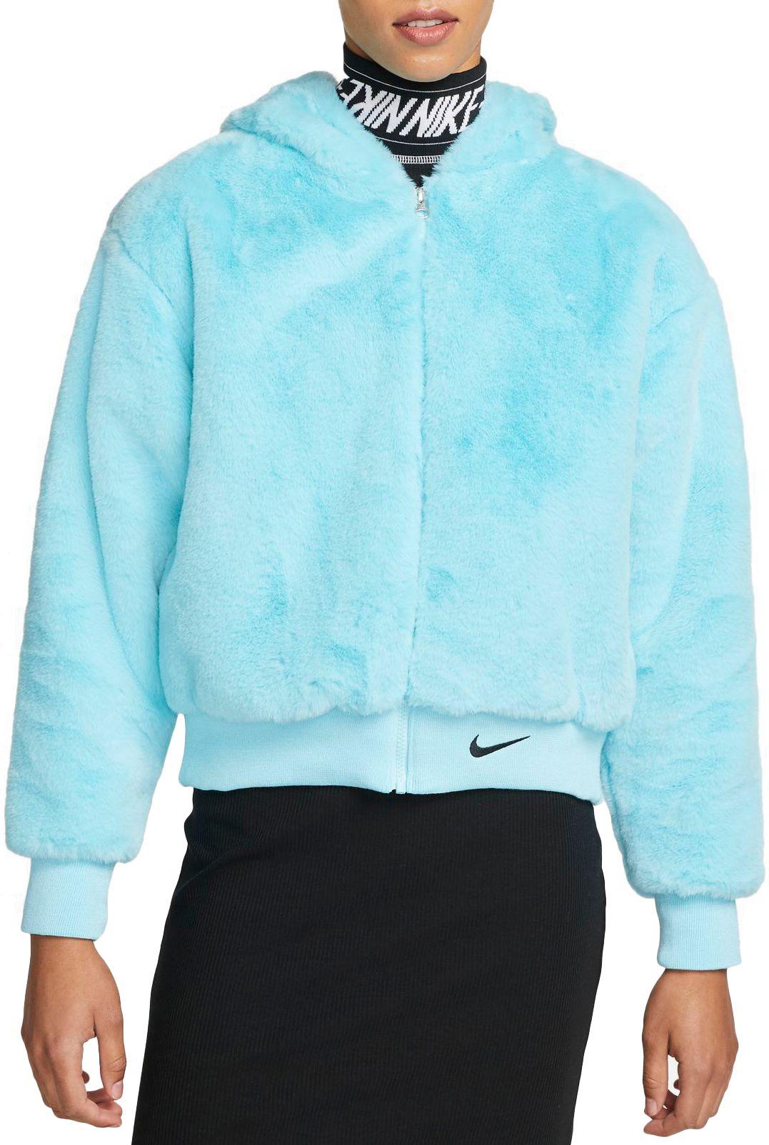 Nike Sportswear Essentials Faux Fur 