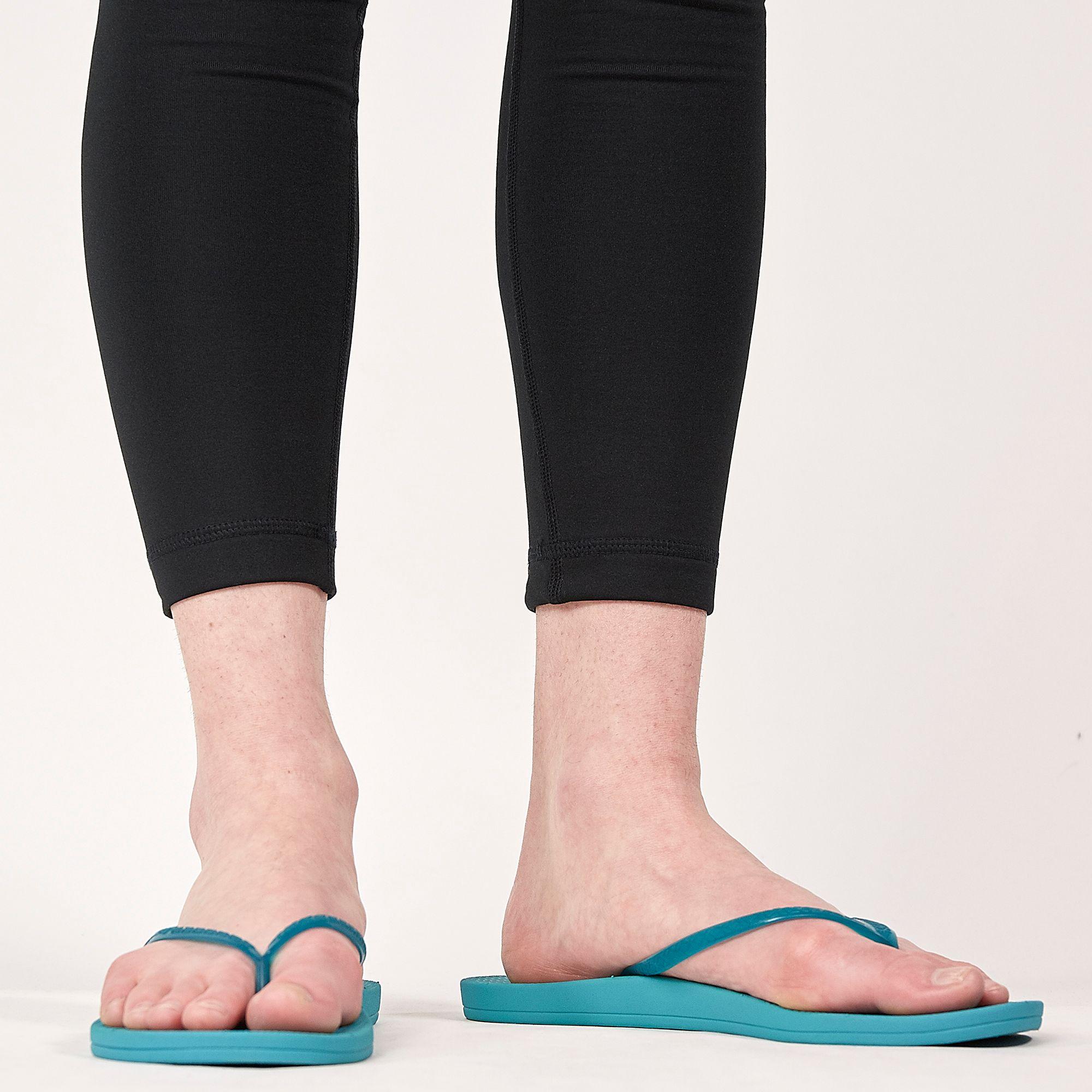 cloth sandals
