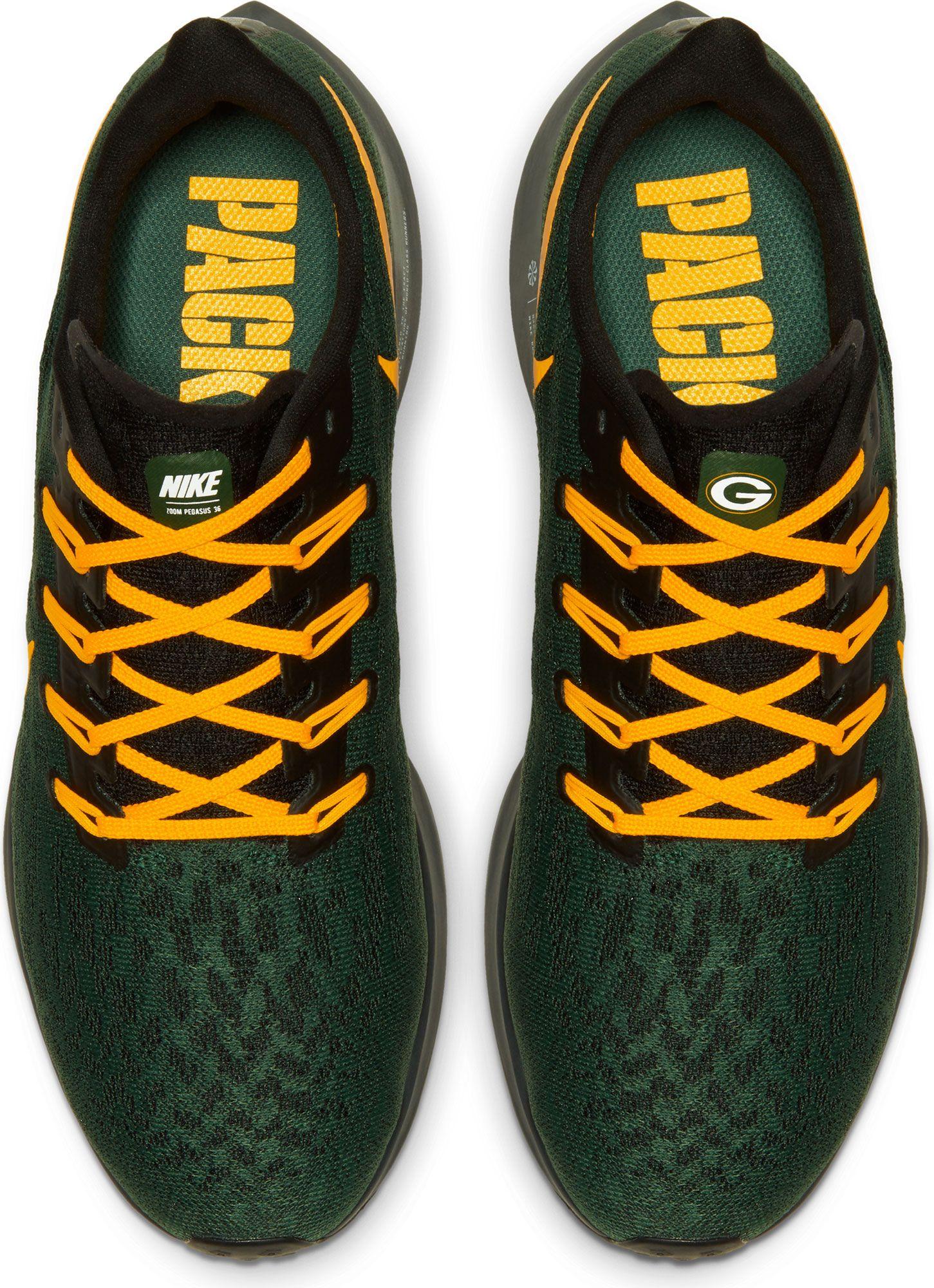 mens nike packers shoes
