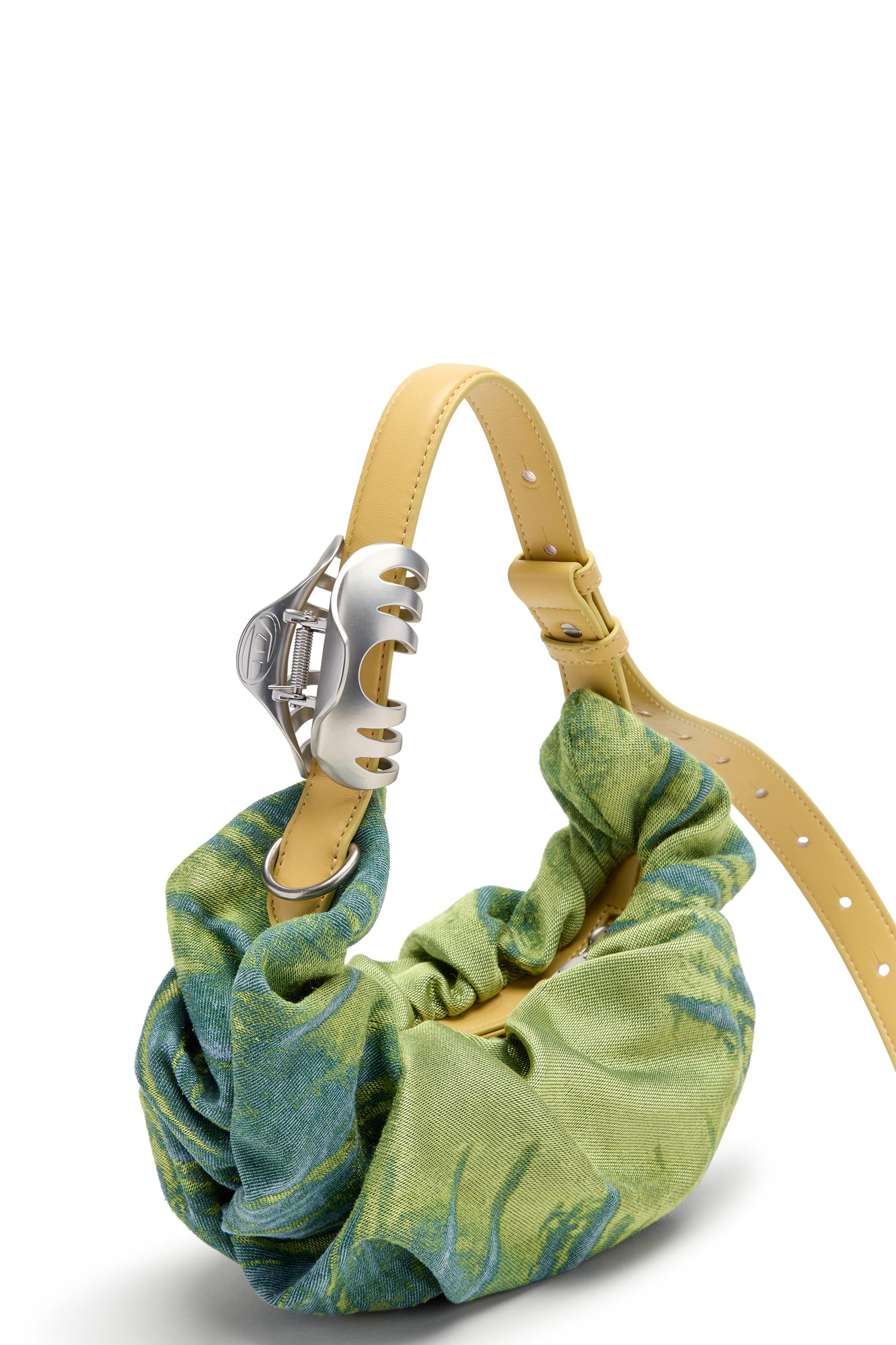 DIESEL Grab-D-Small Scrunched Hobo Bag グリーン | Lyst