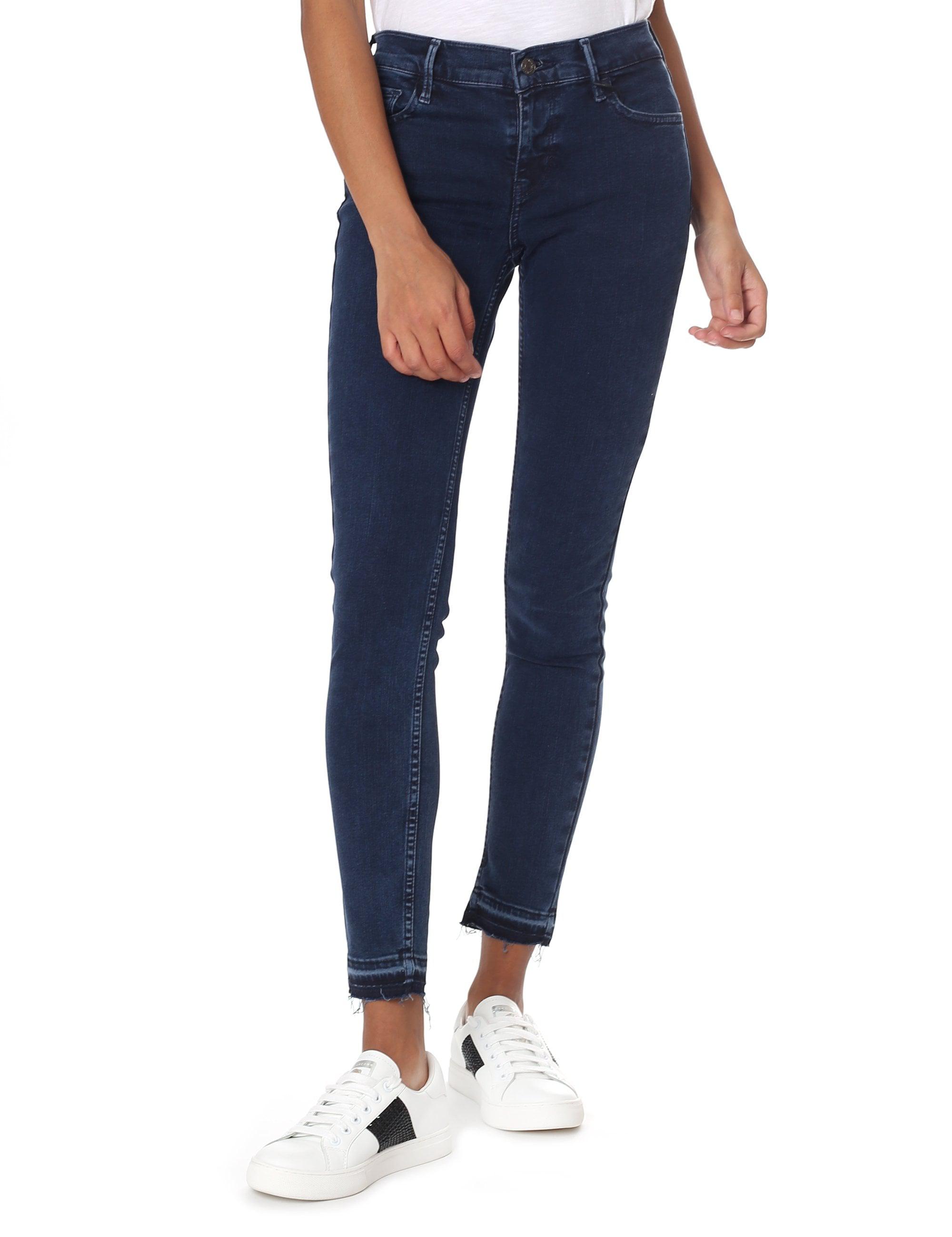 levi's 710 ski lodge