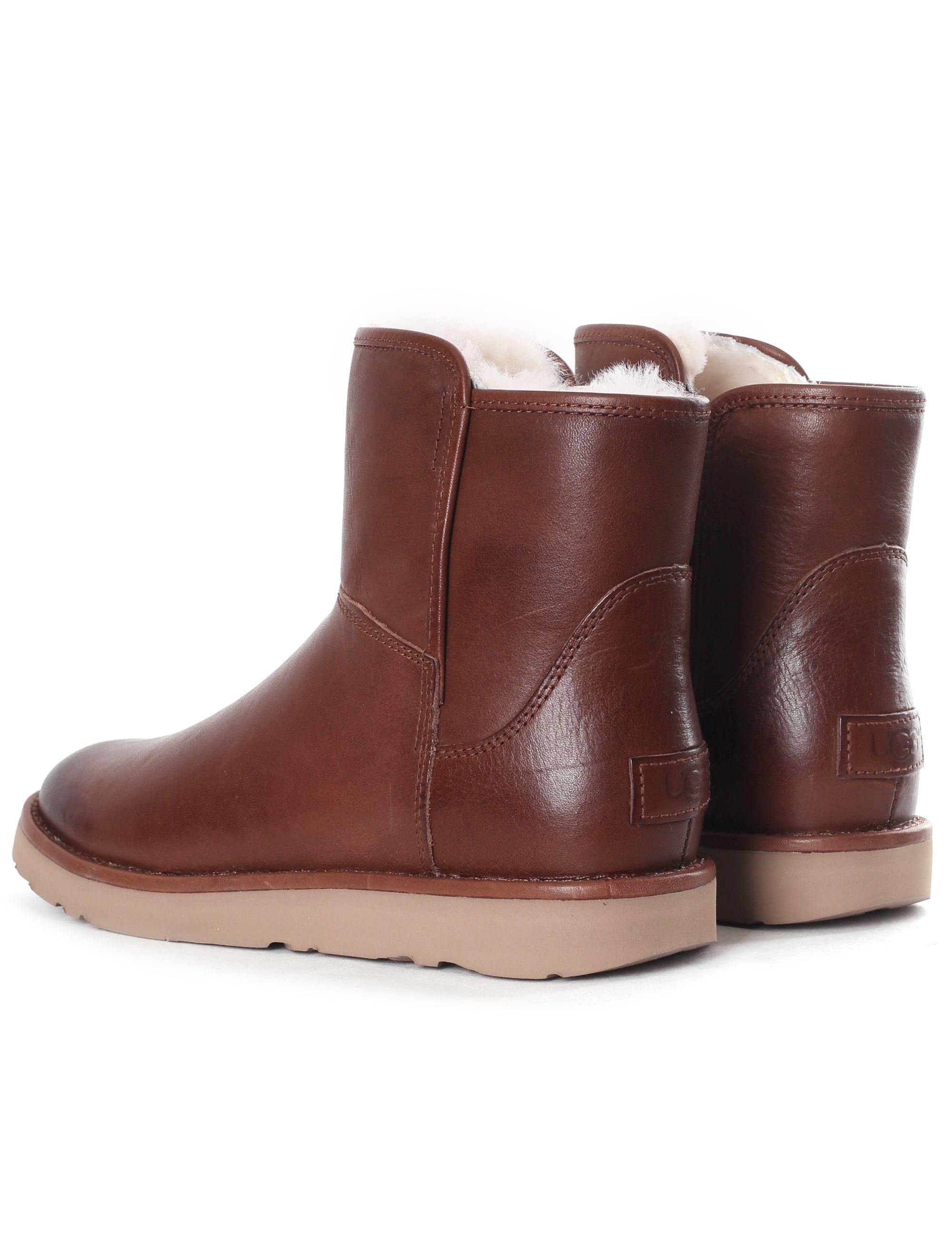 ugg w abree mini leather