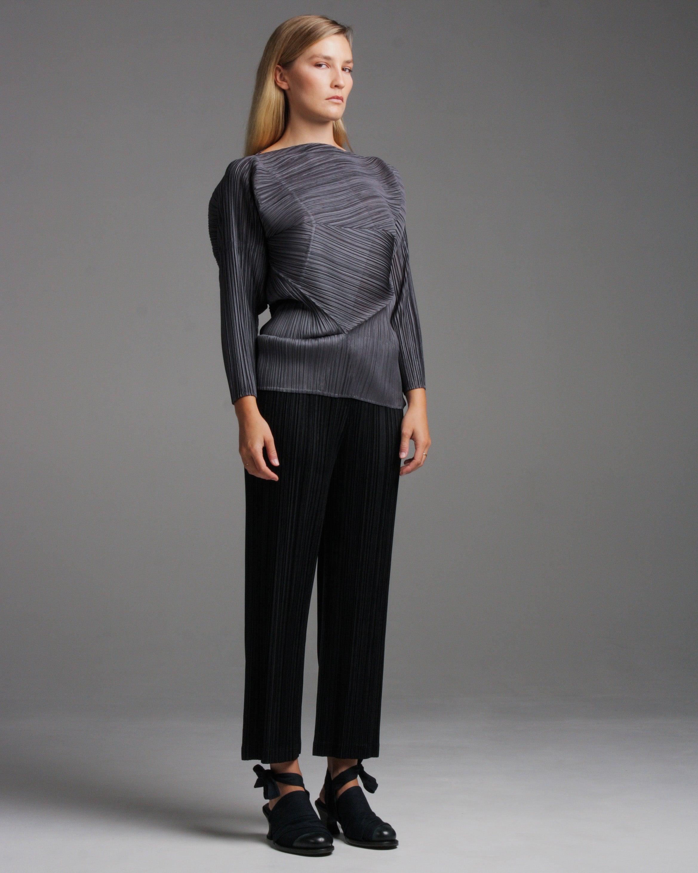 Pleats Please Issey Miyake Longsleeve Truss Top in Gray | Lyst