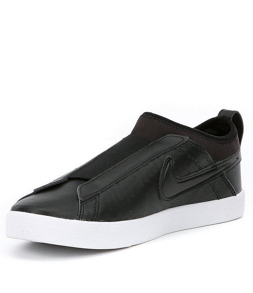 nike racquette slip on