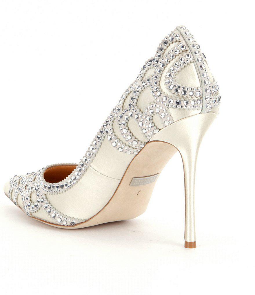 badgley mischka rouge embellished pumps