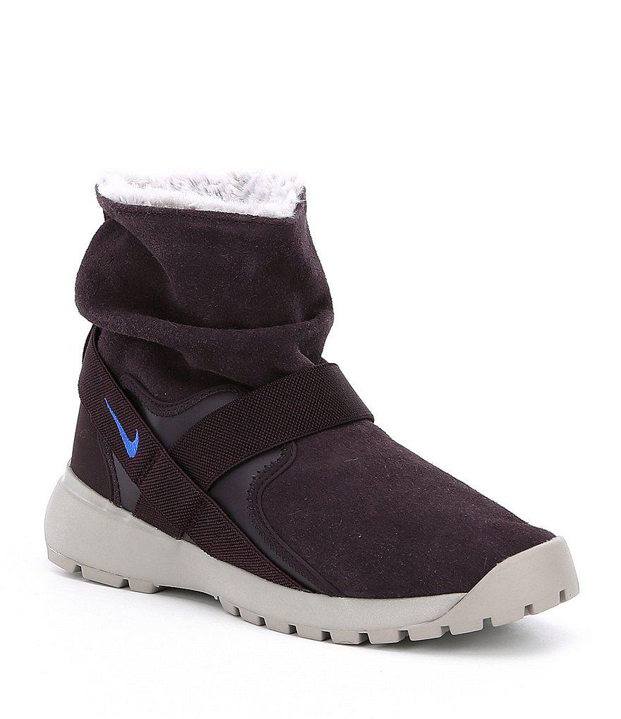 nike waterproof boot