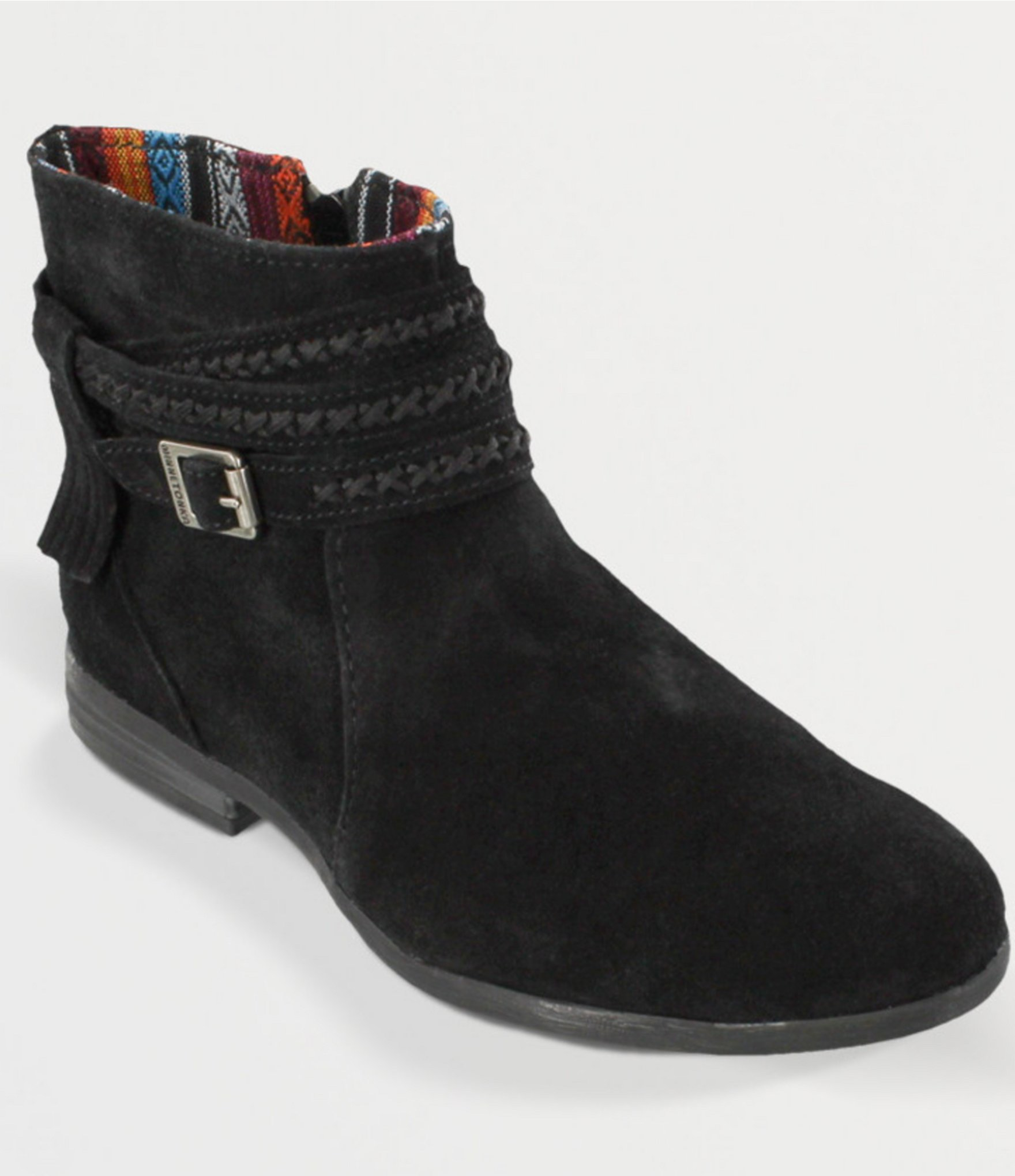minnetonka black boot