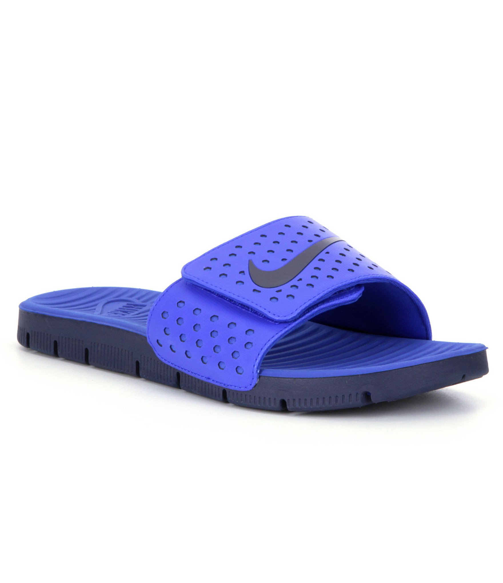 nike flex motion slides