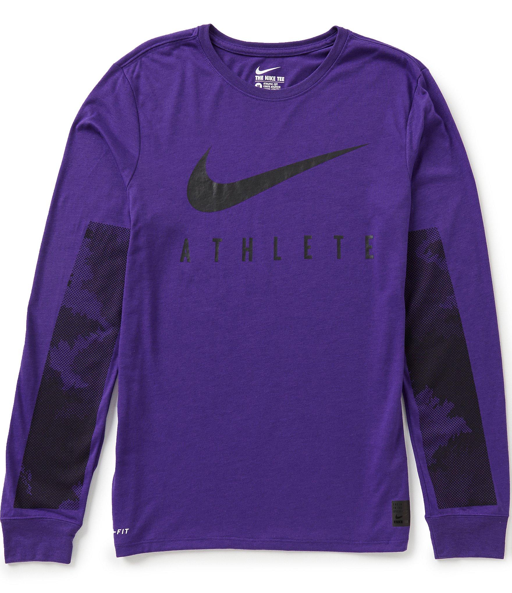 purple nike shirt