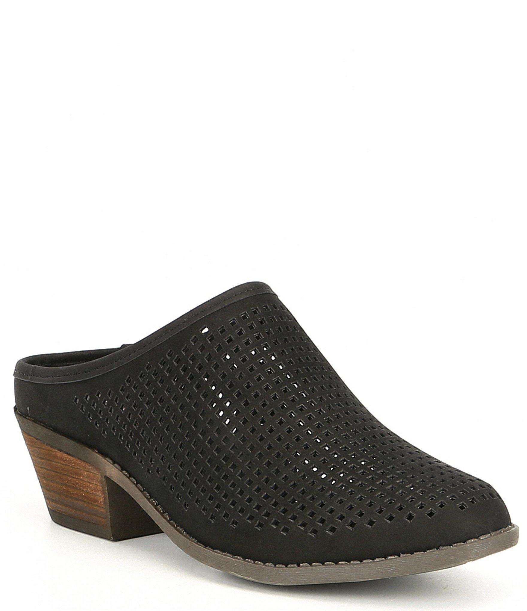 me too zara perforated leather mules