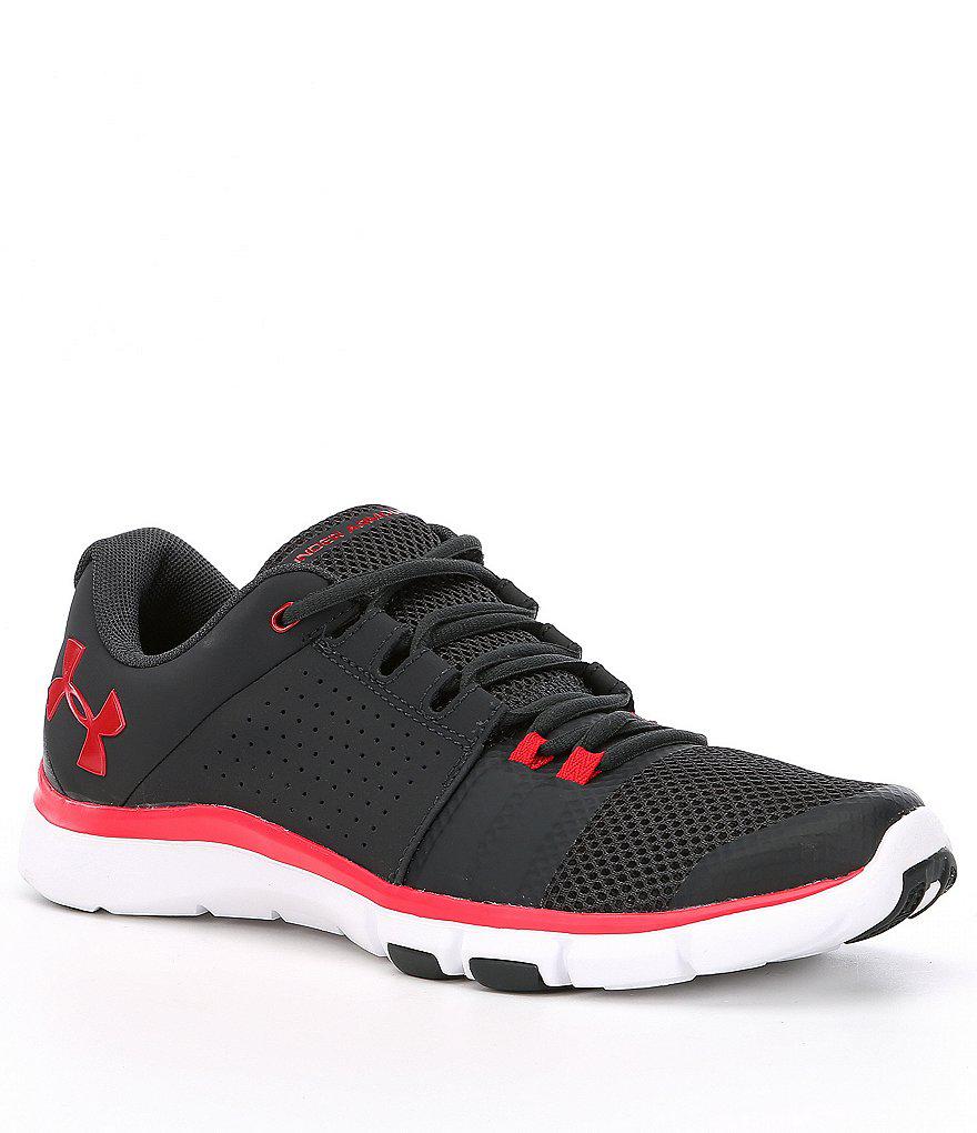 men's ua strive 7 running shoe