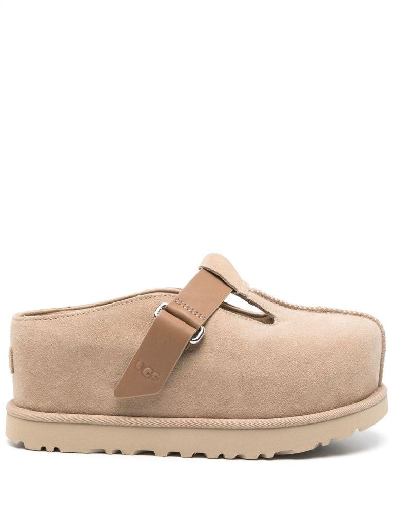 フラットシューズ W Goldenstar Hi Clog Mules - UGG - Leather - Beige Goldenstar Clog | UGG®