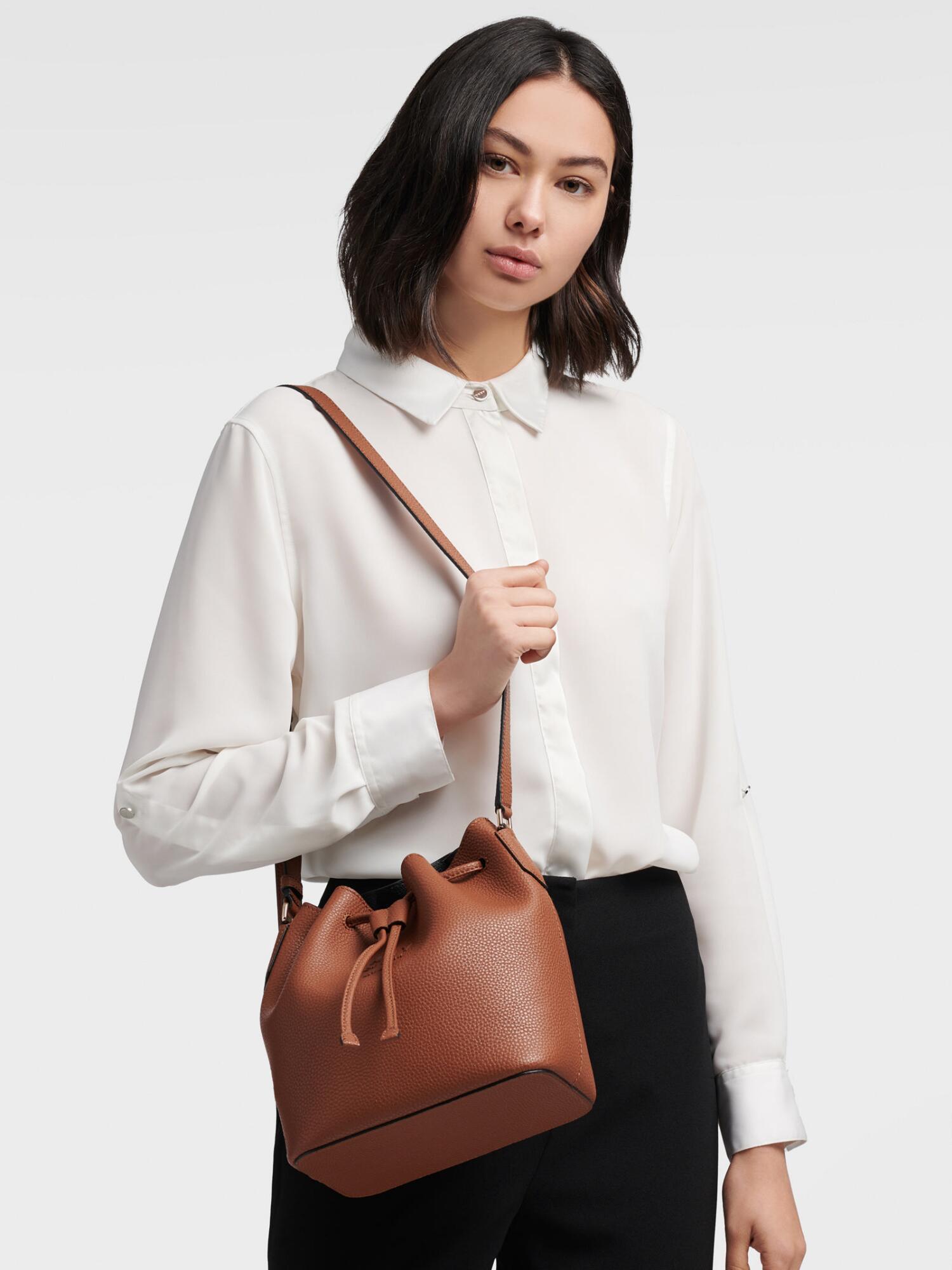 Dkny noho bucket bag hotsell
