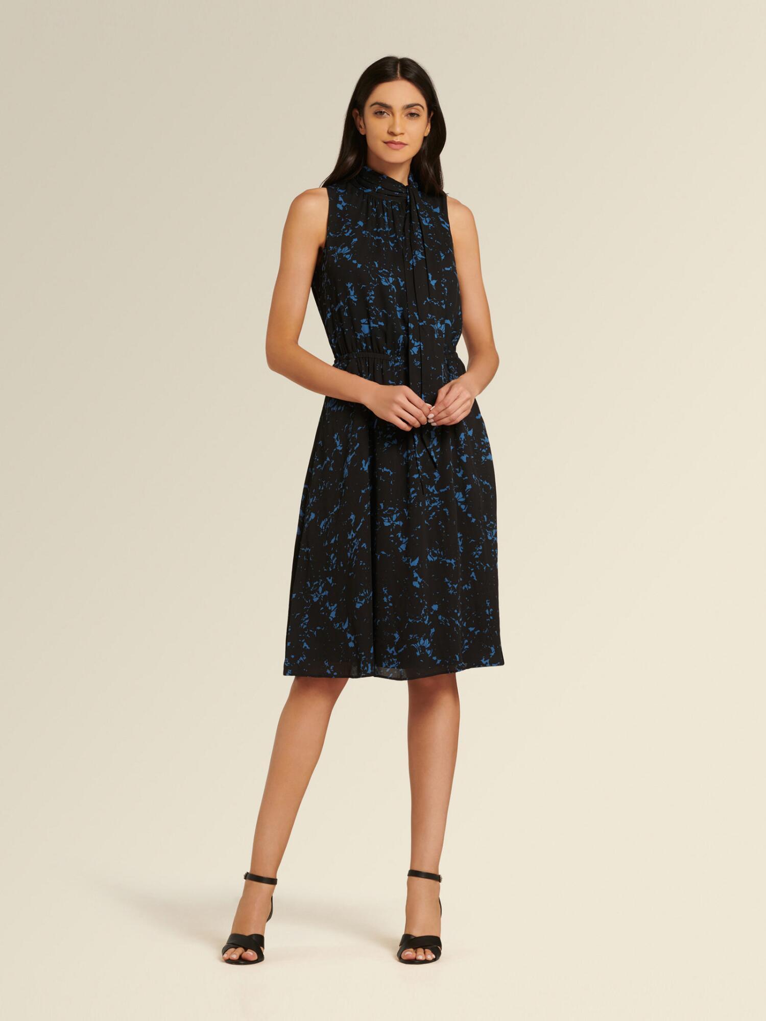 DKNY Donna Karan Sleeveless Tie Neck 