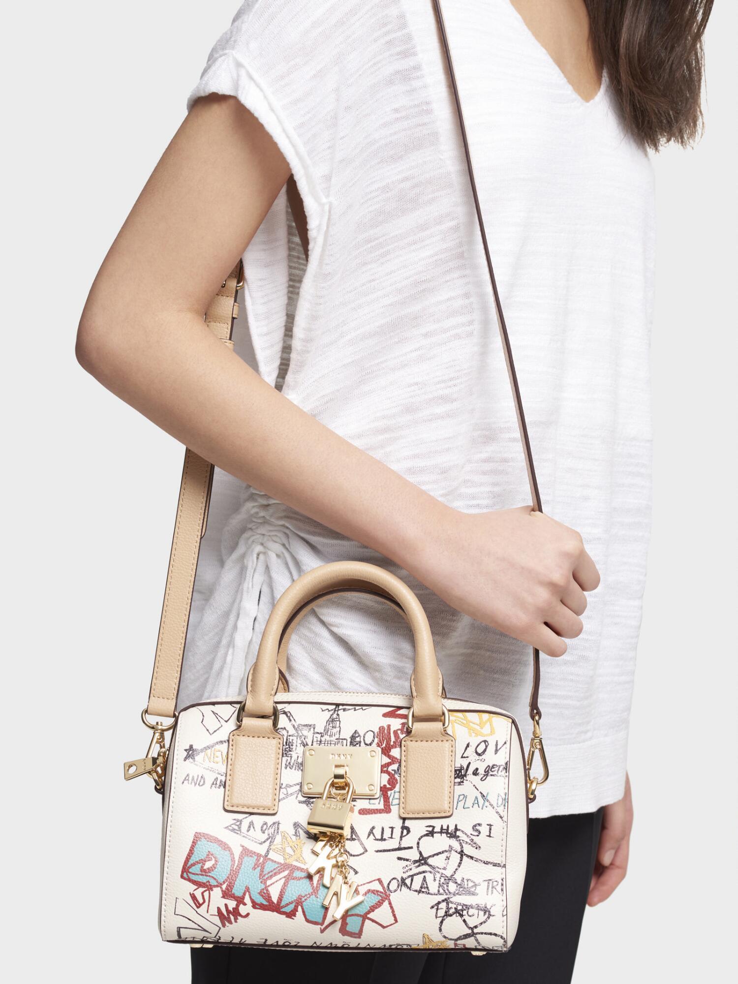 Dkny hotsell speedy bag
