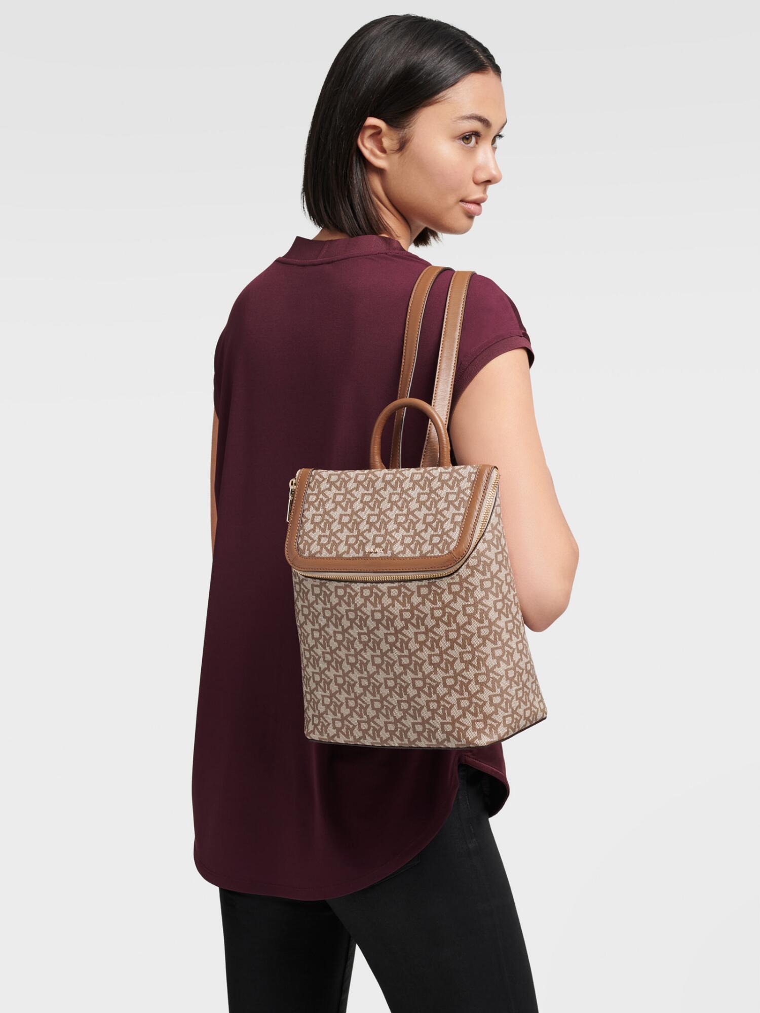 dkny bryant logo bag