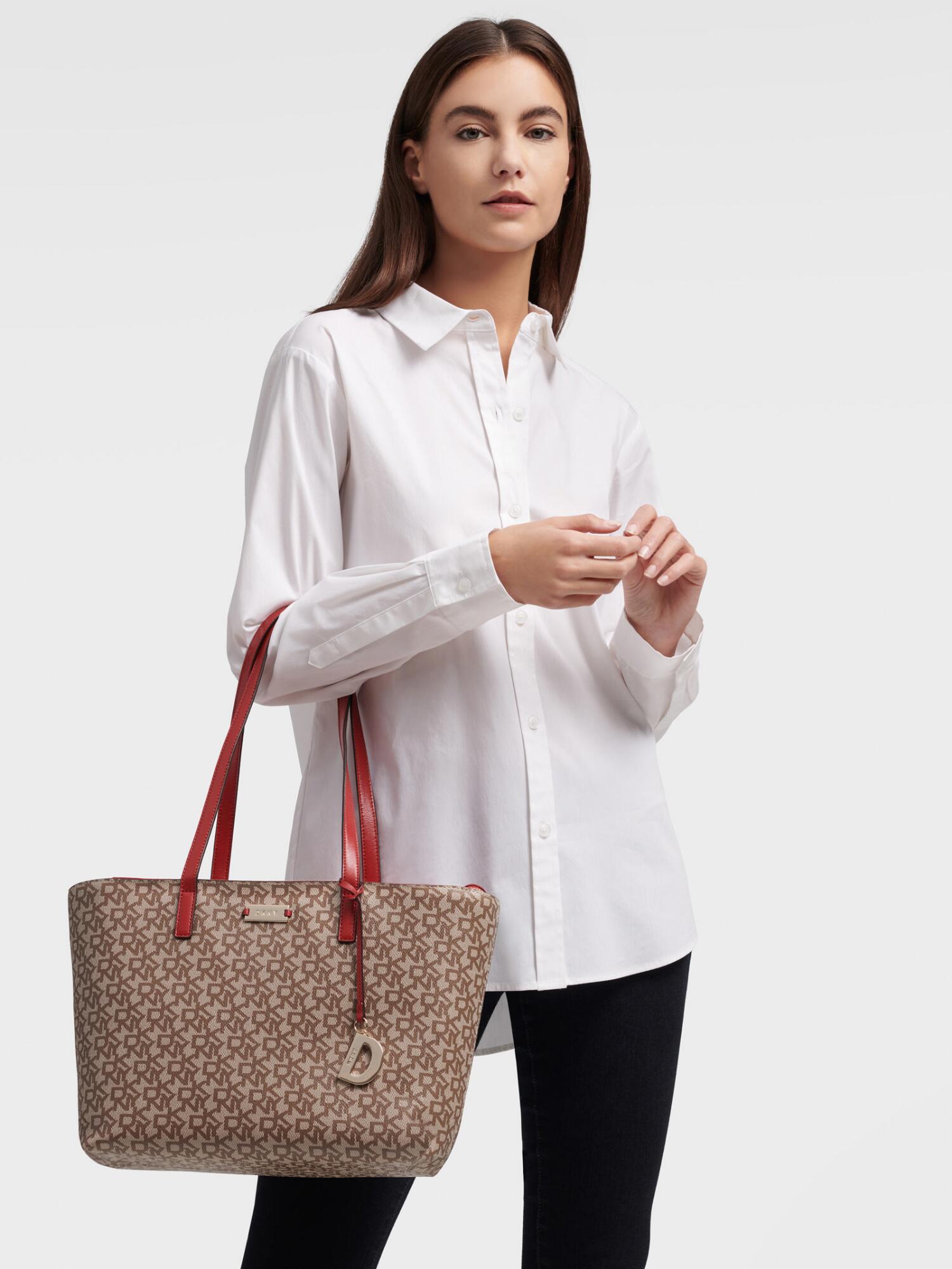 medium town & country logo tote
