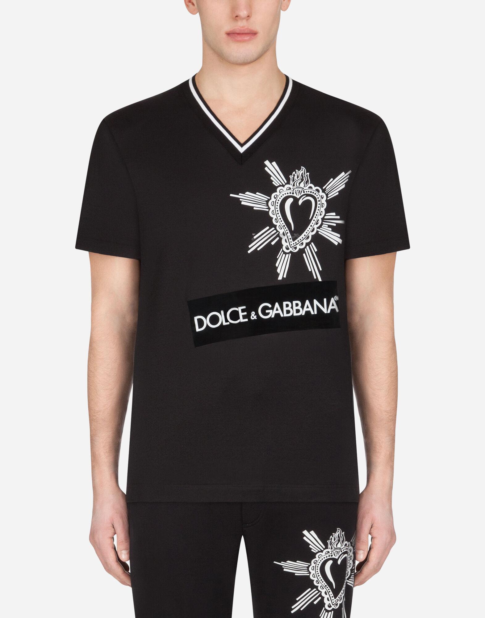 Dolce & Gabbana Cotton V-neck T-shirt With Heart Embroidery in Black