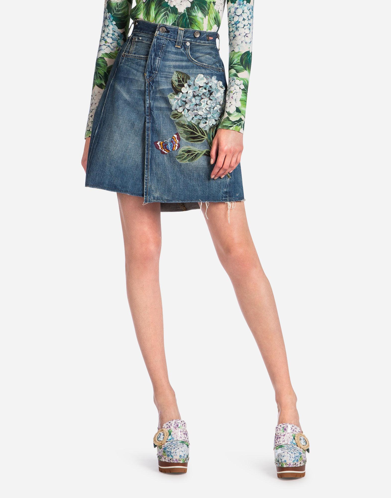 Dolce \u0026 Gabbana Denim Skirt With Patch 