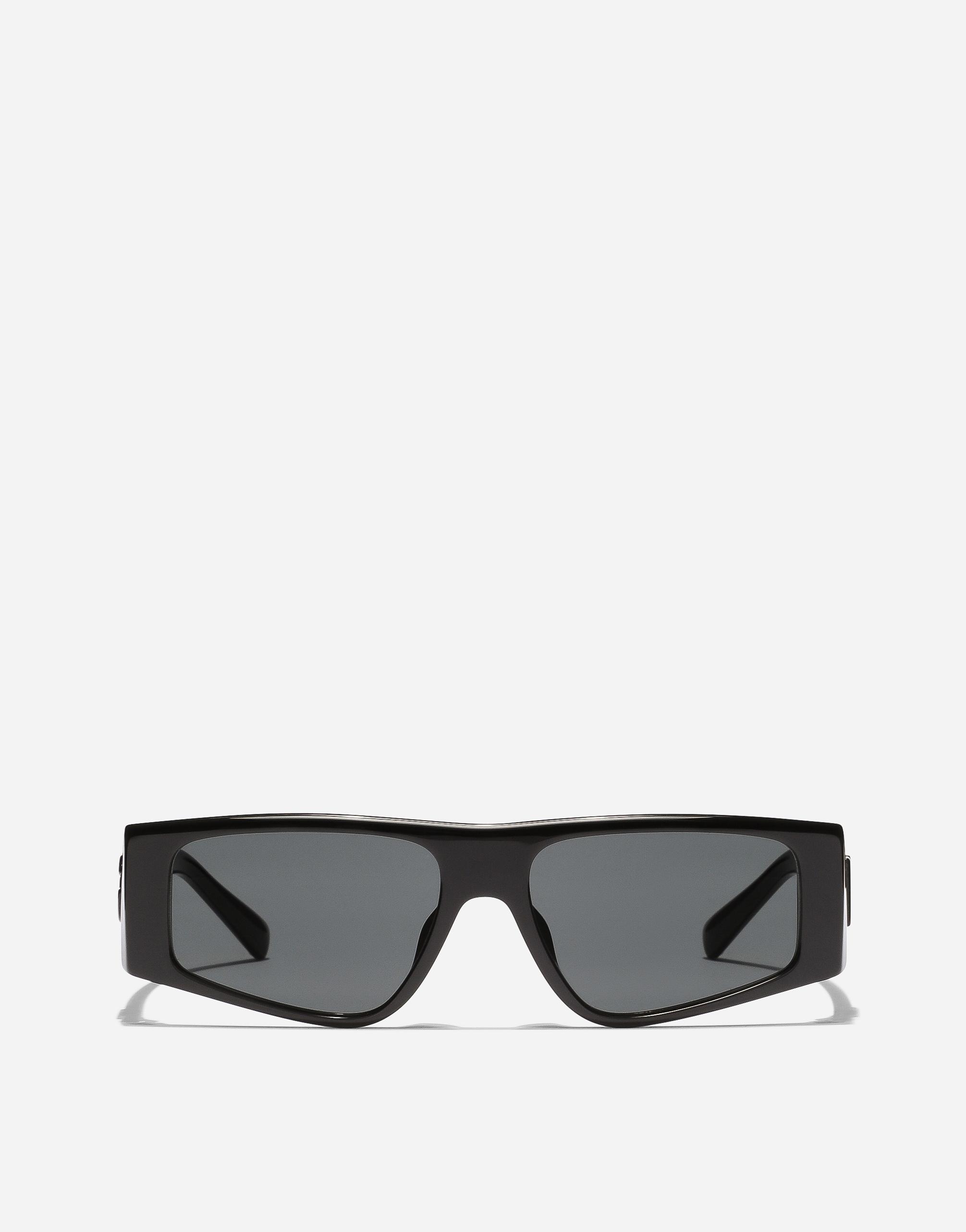 Dg logo sunglasses hotsell