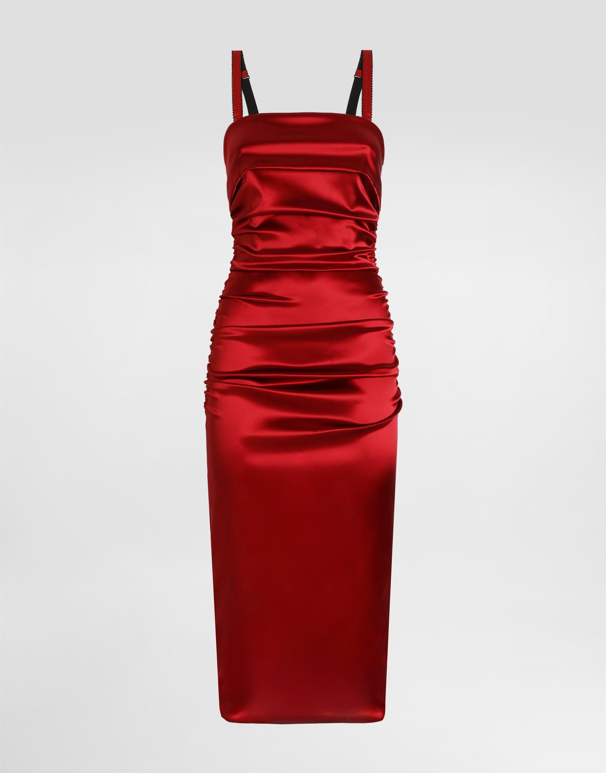 red silk fitted dress CORSET SILK GOWN IN RED | CULT MIA