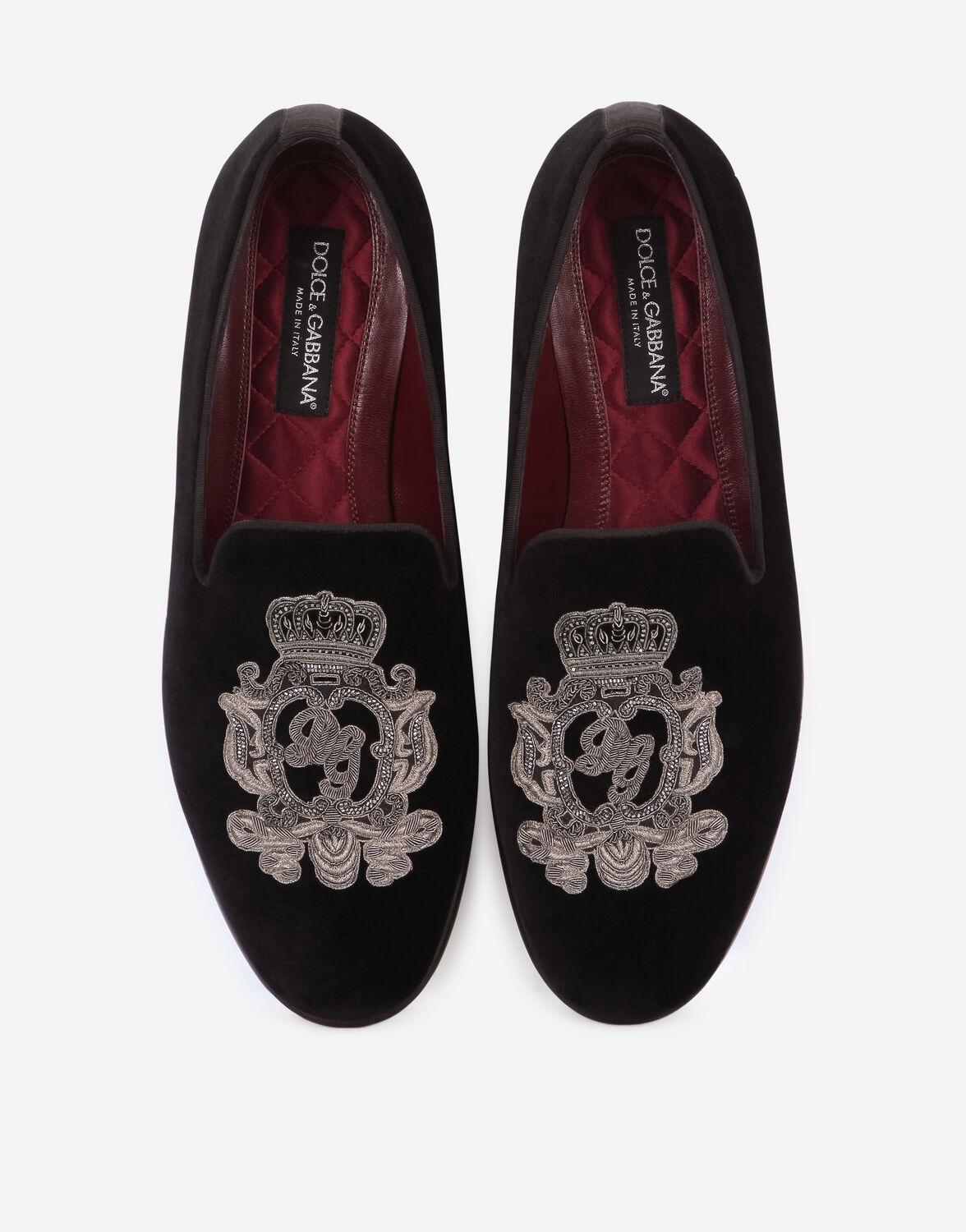 Dolce & Gabbana Velvet Slippers With Coat Of Arms Embroidery in 