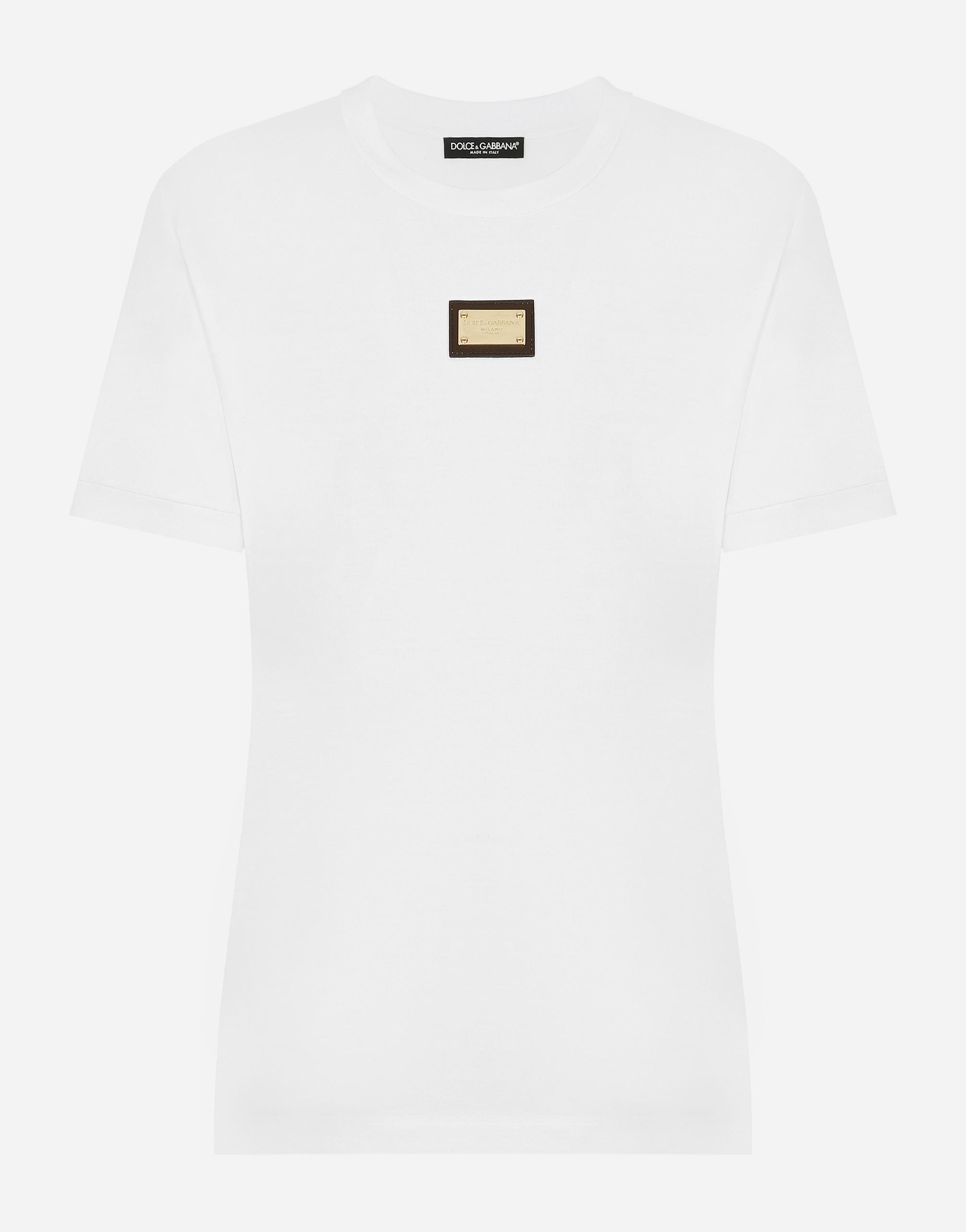 Dolce Gabbana T Shirt With Logoed Metal Plaque in White Lyst