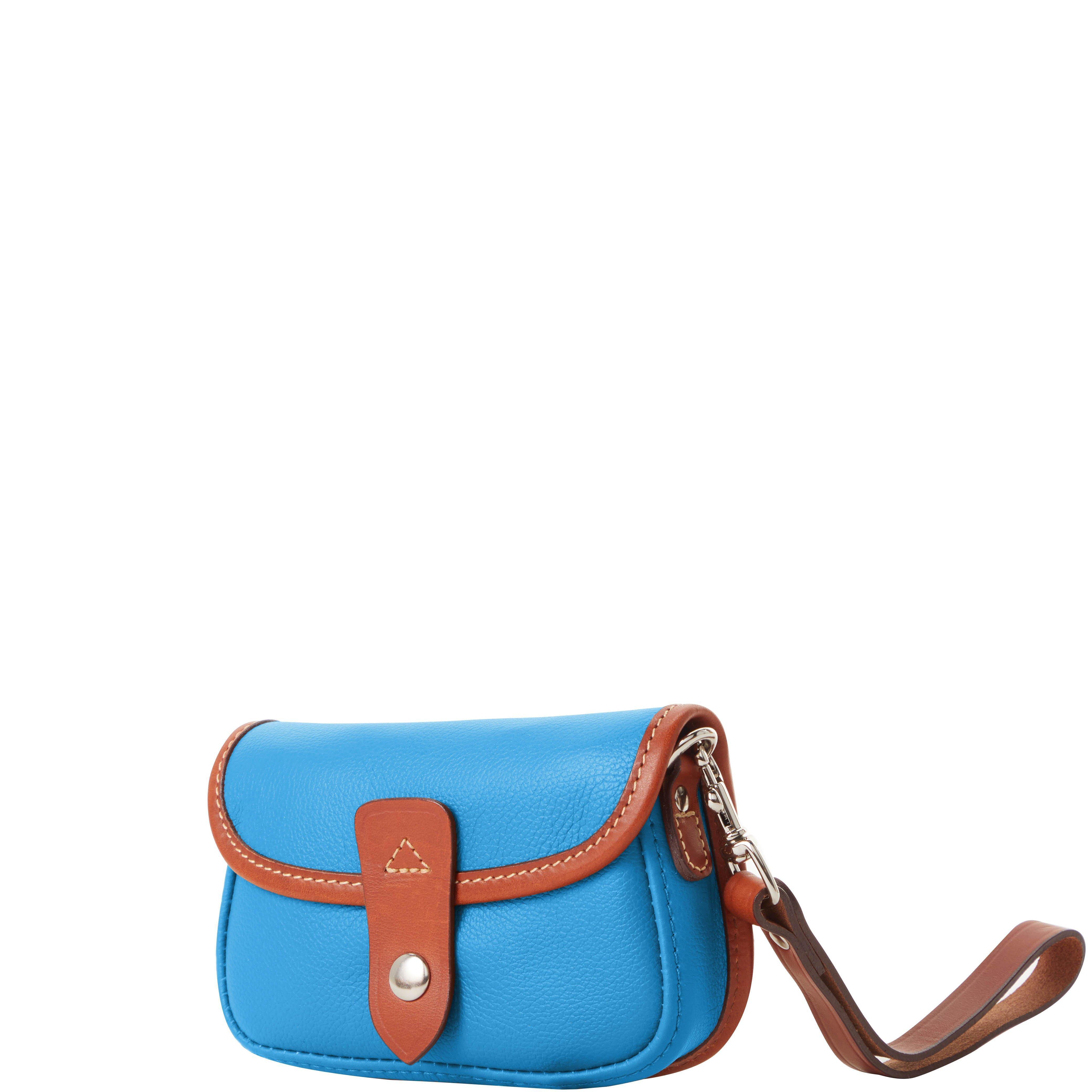 dooney and bourke flap wristlet