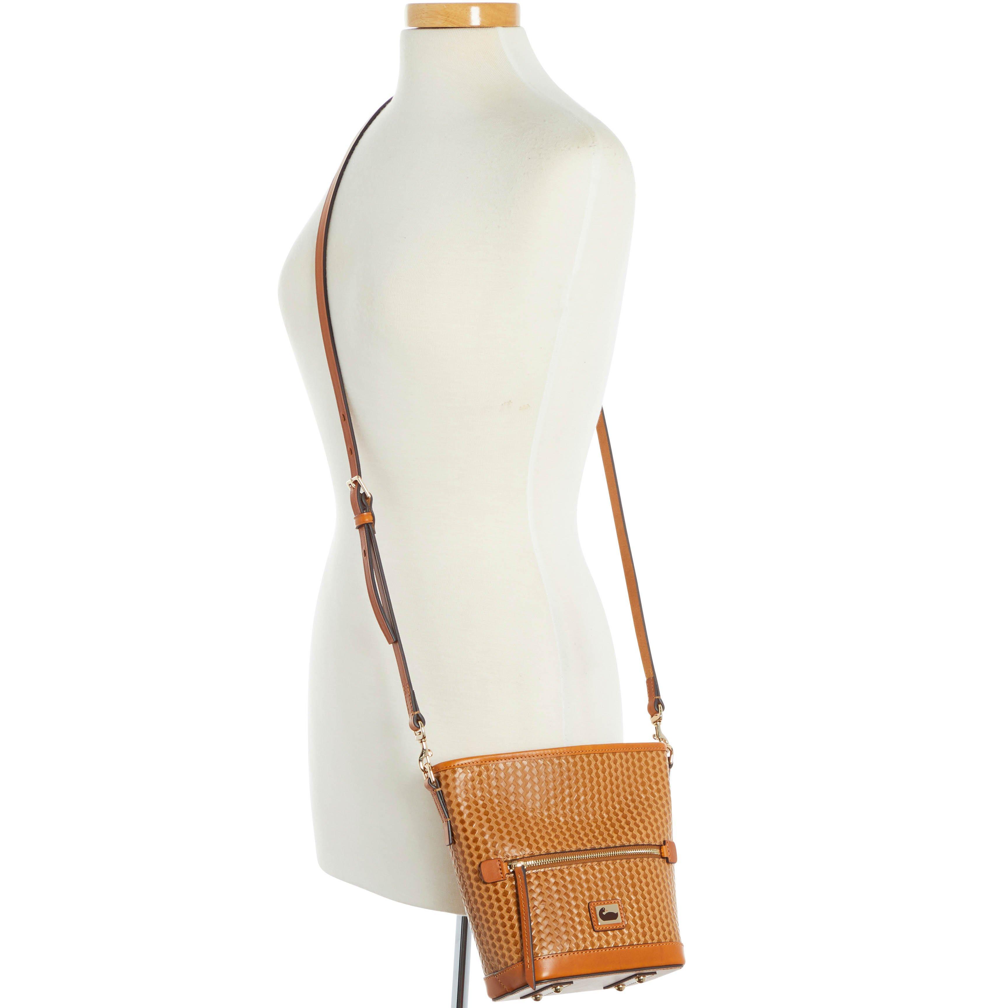 dooney and bourke camden woven hobo