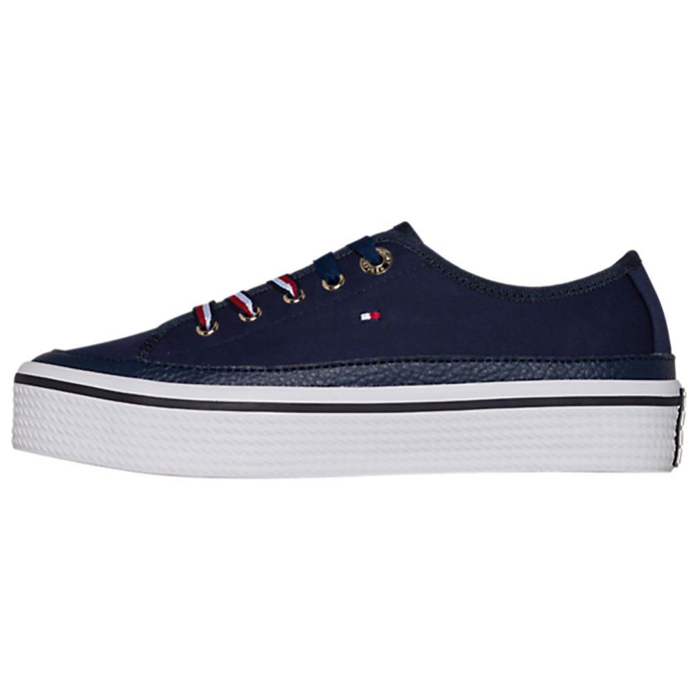 corporate flatform sneaker